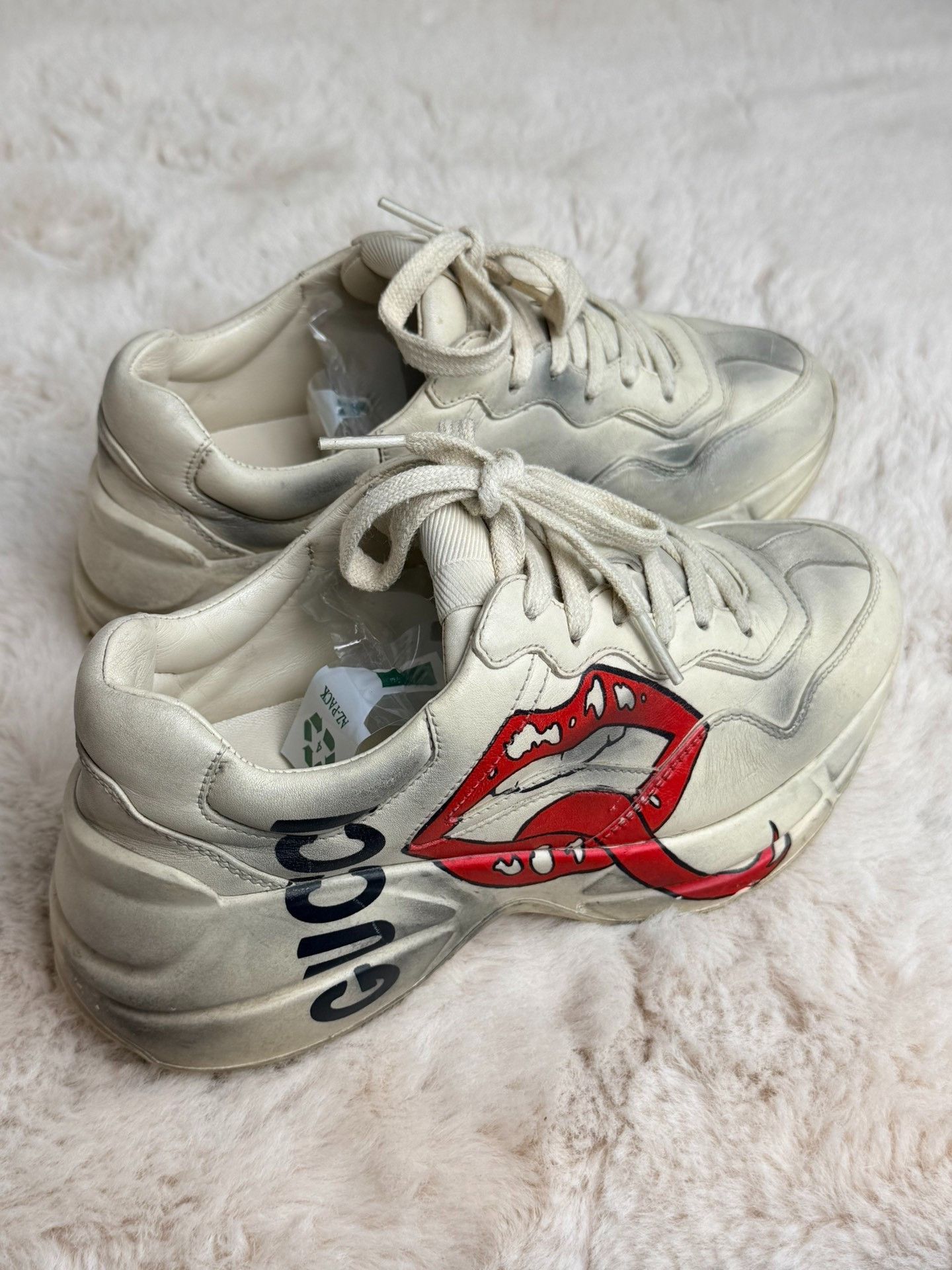 Gucci Gucci Distressed White Lowtop Sneakers us_5-5 Women Size US 5.5 / IT 35.5 - 2 Thumbnail