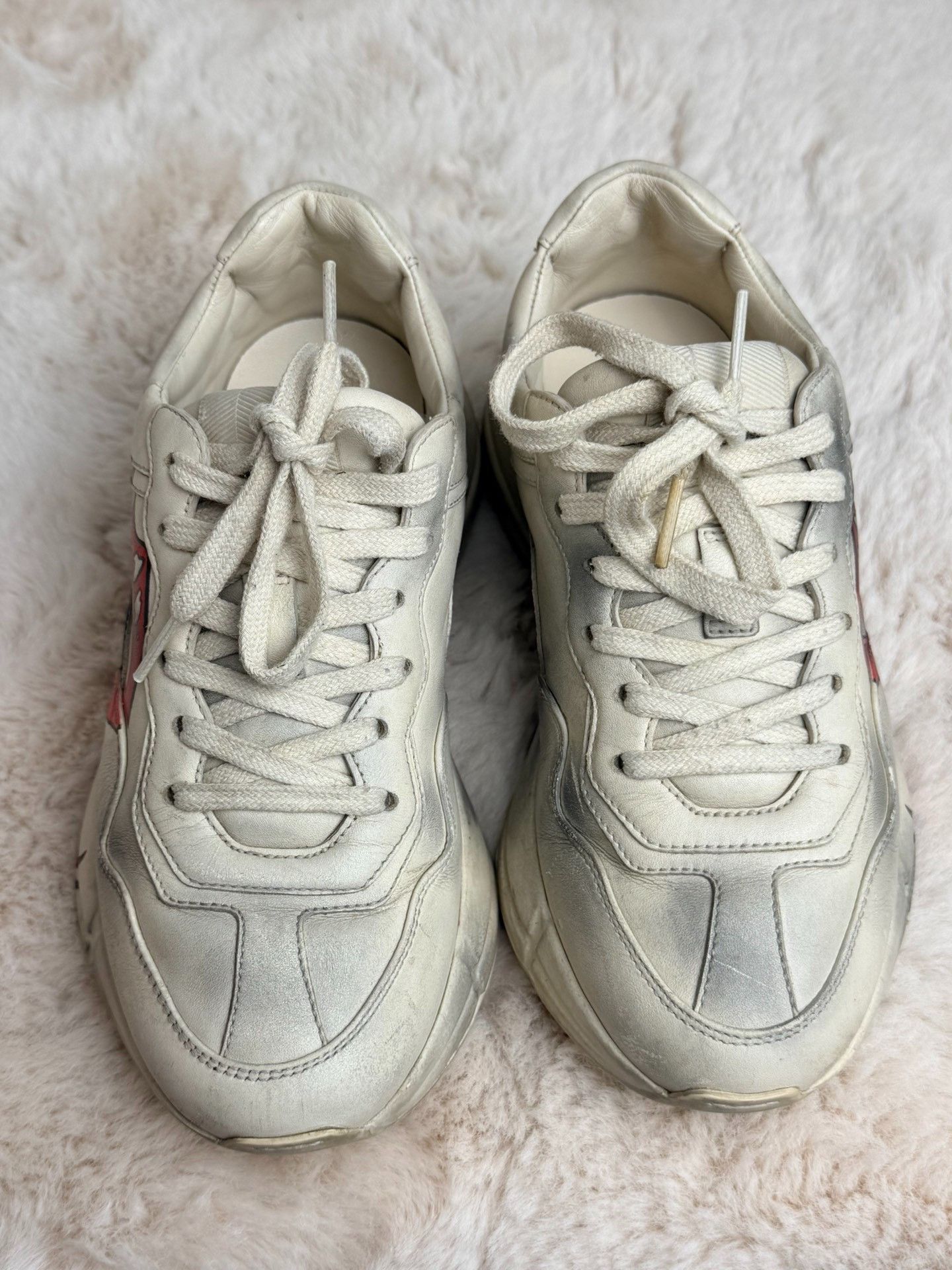 Gucci Gucci Distressed White Lowtop Sneakers us_5-5 Women Size US 5.5 / IT 35.5 - 3 Thumbnail