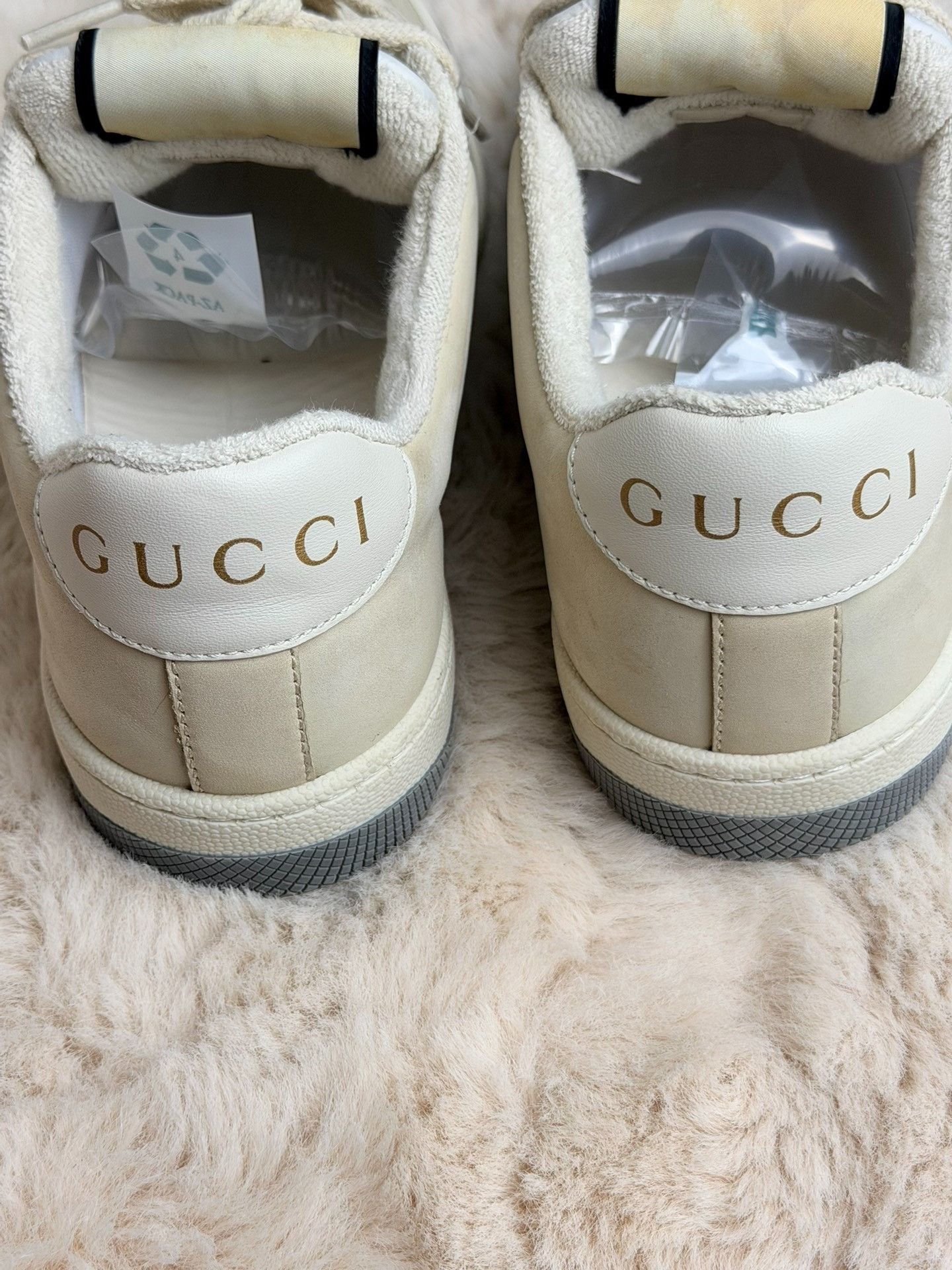 Gucci Gucci White Lowtop Sneakers us_6 Women Size US 6 / IT 36 - 5 Thumbnail