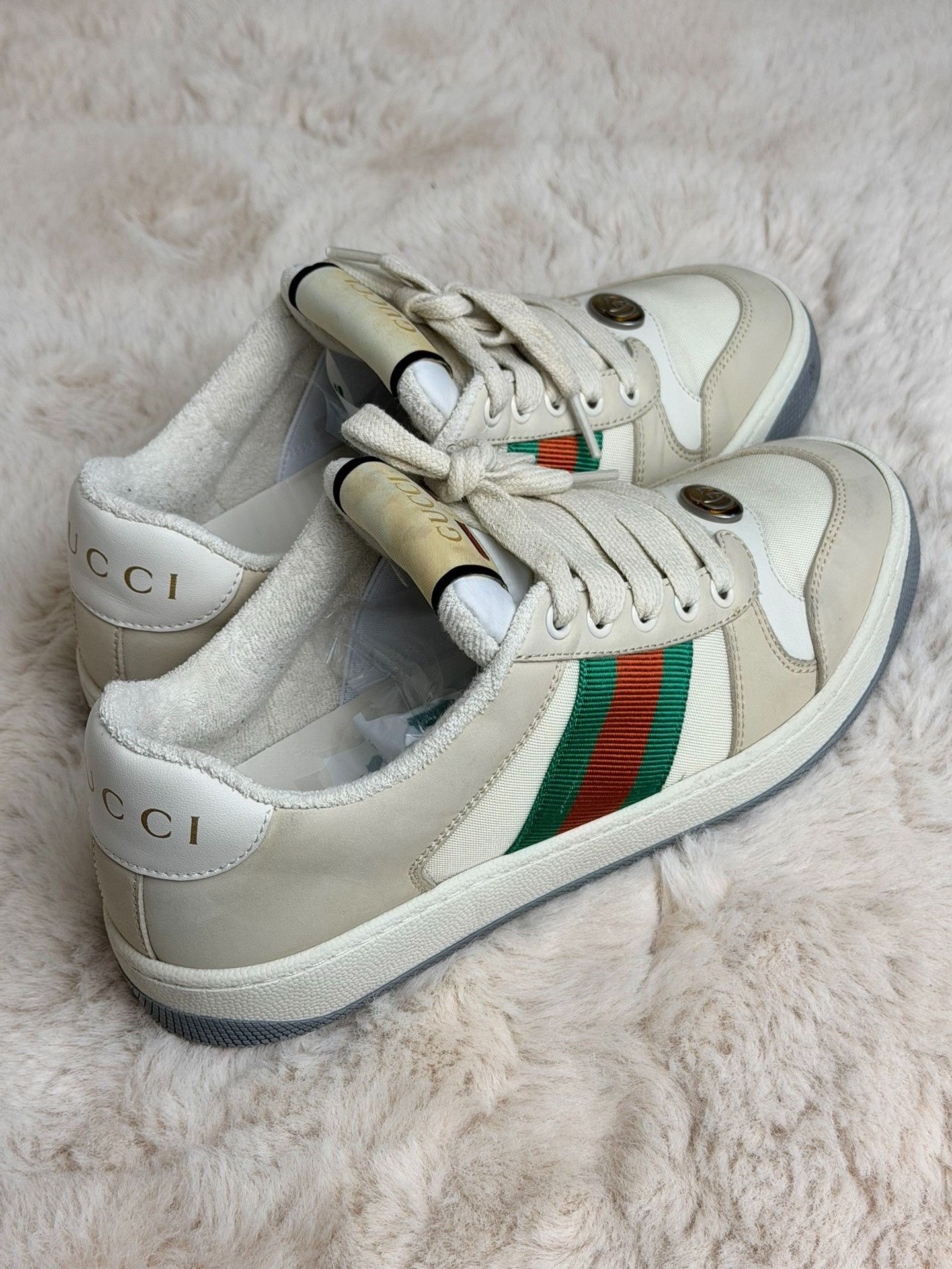 Gucci Gucci White Lowtop Sneakers us_6 Women Size US 6 / IT 36 - 2 Thumbnail