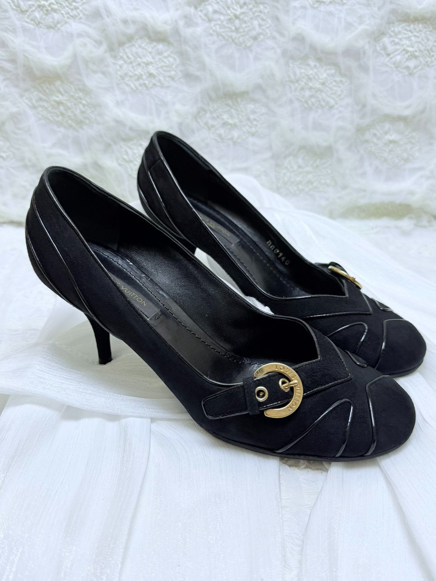 Louis Vuitton Louis Vuitton Lowtop Sneakers us_6-5 Women Size US 6.5 / IT 36.5 - 2 Thumbnail