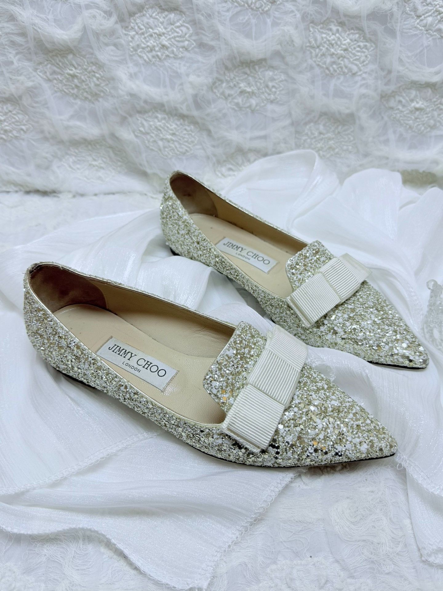 Jimmy Choo Jimmy Choo Gold Lowtop Sneakers us_5 Women Size US 5 / IT 35 - 2 Thumbnail