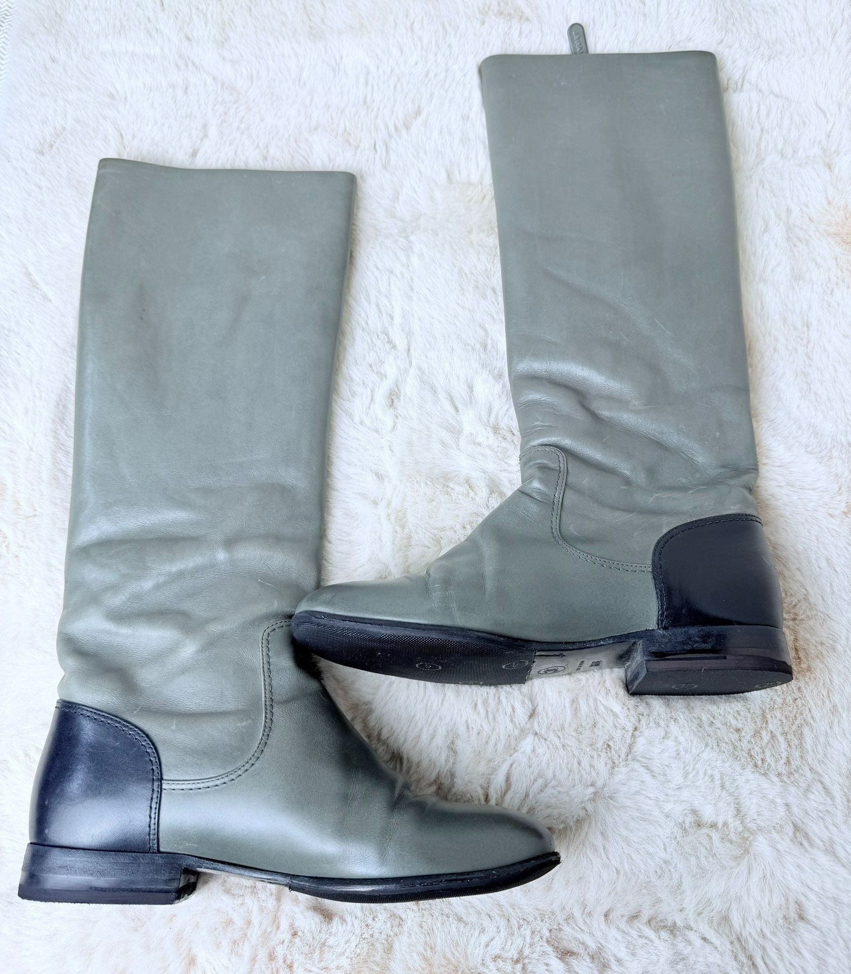 Chanel Chanel Green Boots us_6-5 Women Size US 6.5 / IT 36.5 - 2 Thumbnail