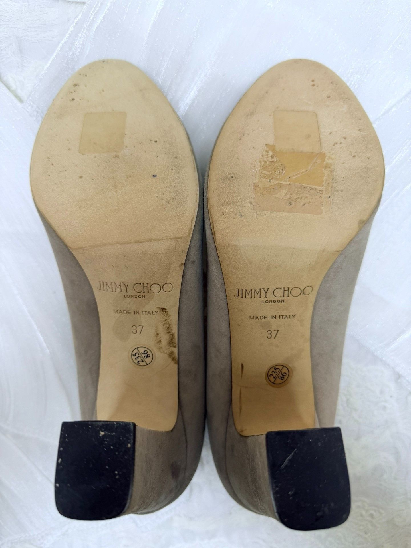 Jimmy Choo Jimmy Choo Suede Lowtop Sneakers us_7 Women Size US 7 / IT 37 - 6 Thumbnail