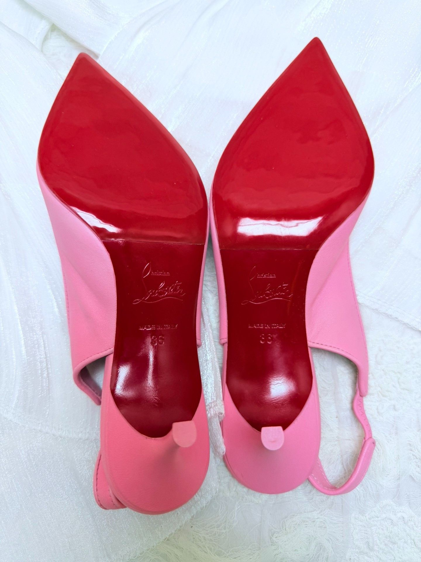 Christian Louboutin Christian Louboutin Pink Lowtop Sneakers us_6 Women Size US 6 / IT 36 - 7 Thumbnail