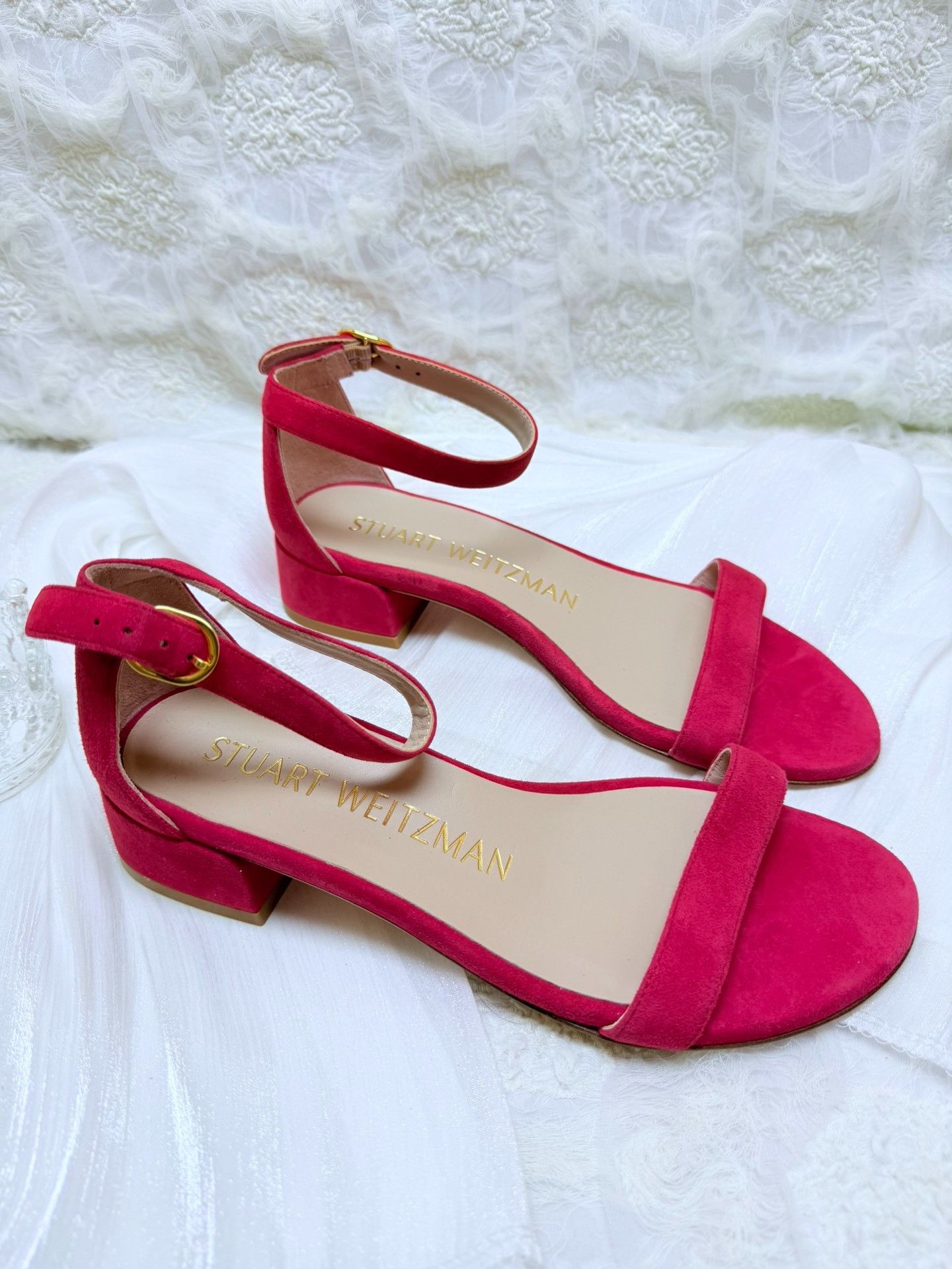 Stuart Weitzman Stuart Weitzman Suede Red Sandals us_6 Women Size US 6 / IT 36 - 2 Thumbnail