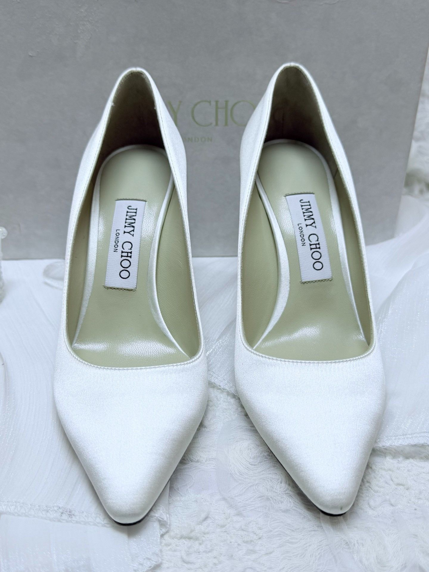 Jimmy Choo Jimmy Choo Lowtop Sneakers us_7 Women Size US 7 / IT 37 - 3 Thumbnail
