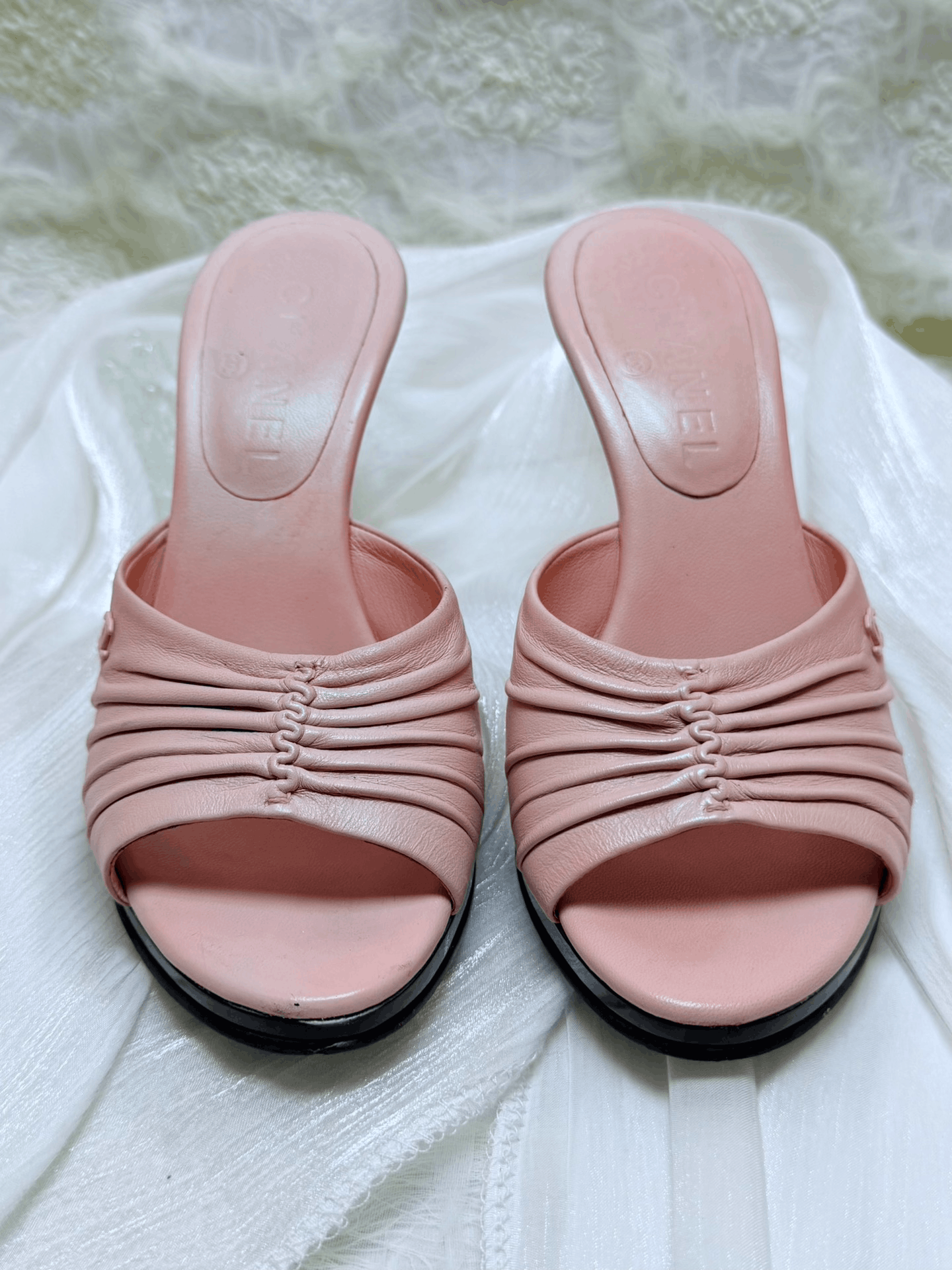 Chanel Chanel Pink Sandals us_5 Women Size US 5 / IT 35 - 3 Thumbnail