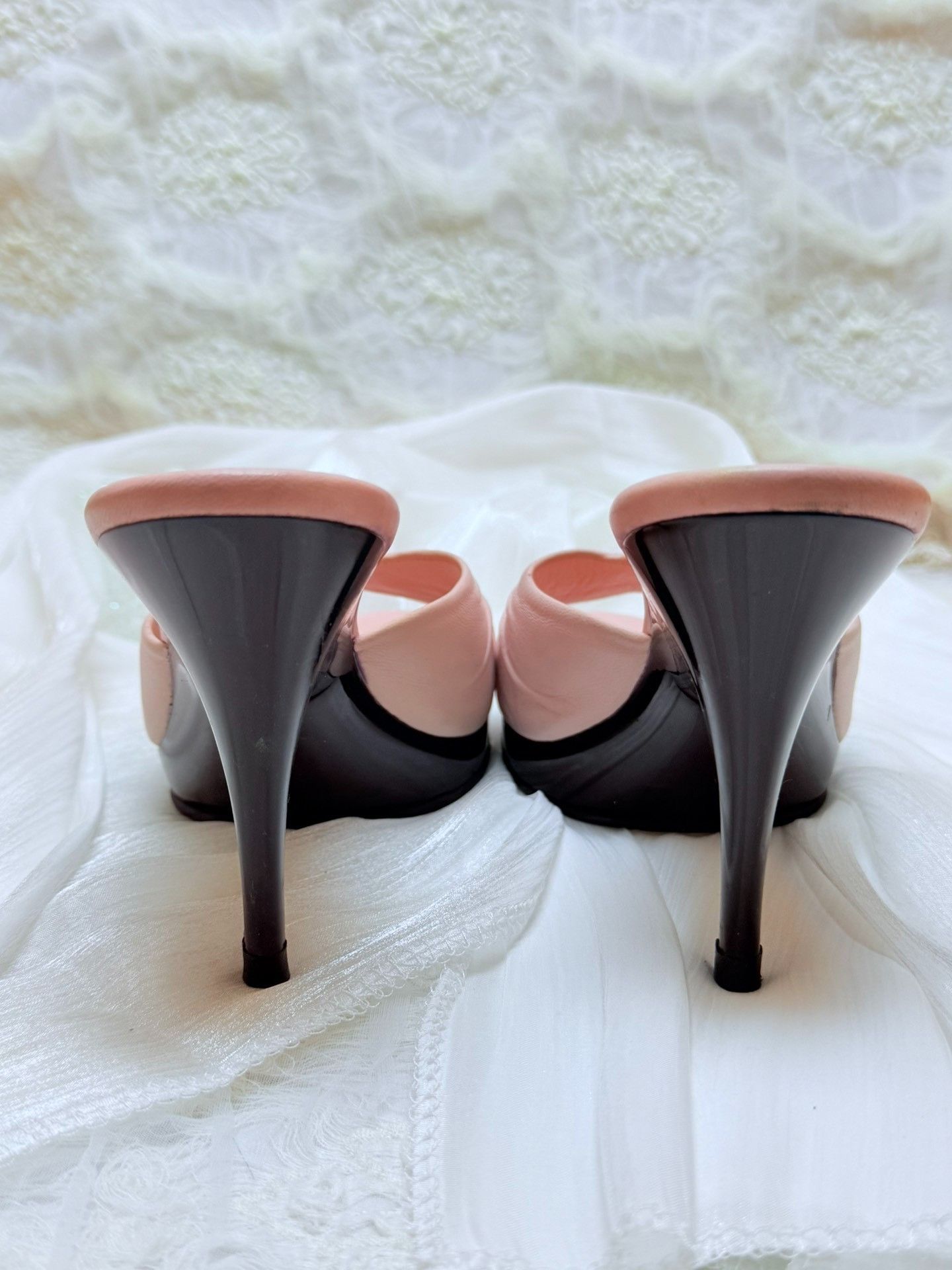 Chanel Chanel Pink Sandals us_5 Women Size US 5 / IT 35 - 4 Thumbnail