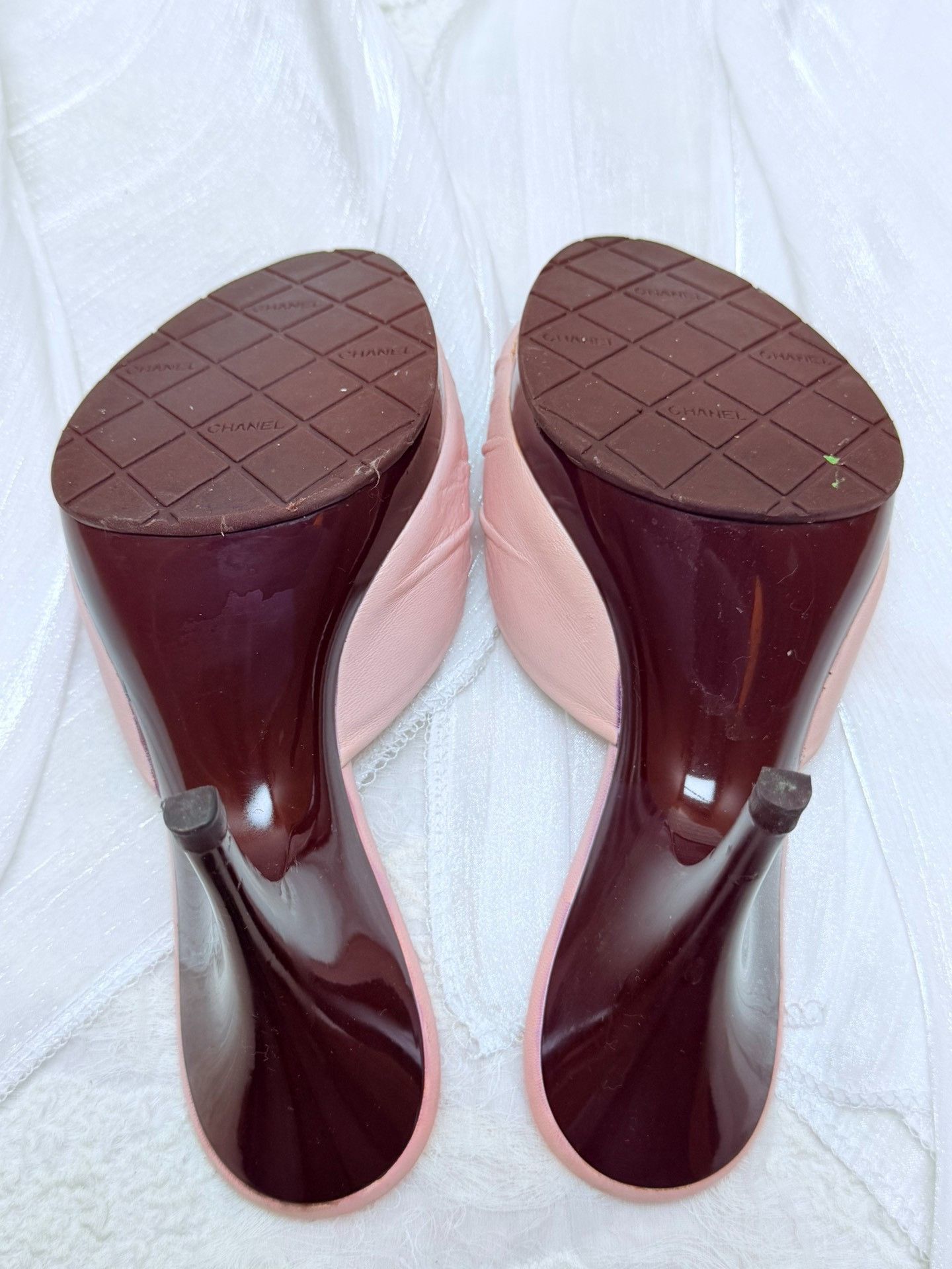 Chanel Chanel Pink Sandals us_5 Women Size US 5 / IT 35 - 7 Thumbnail
