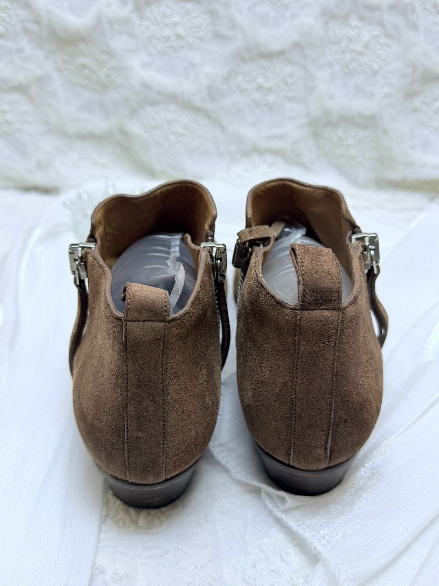 Gucci Gucci Suede Beige Boots us_9 Women Size US 9 / IT 39 - 4 Thumbnail