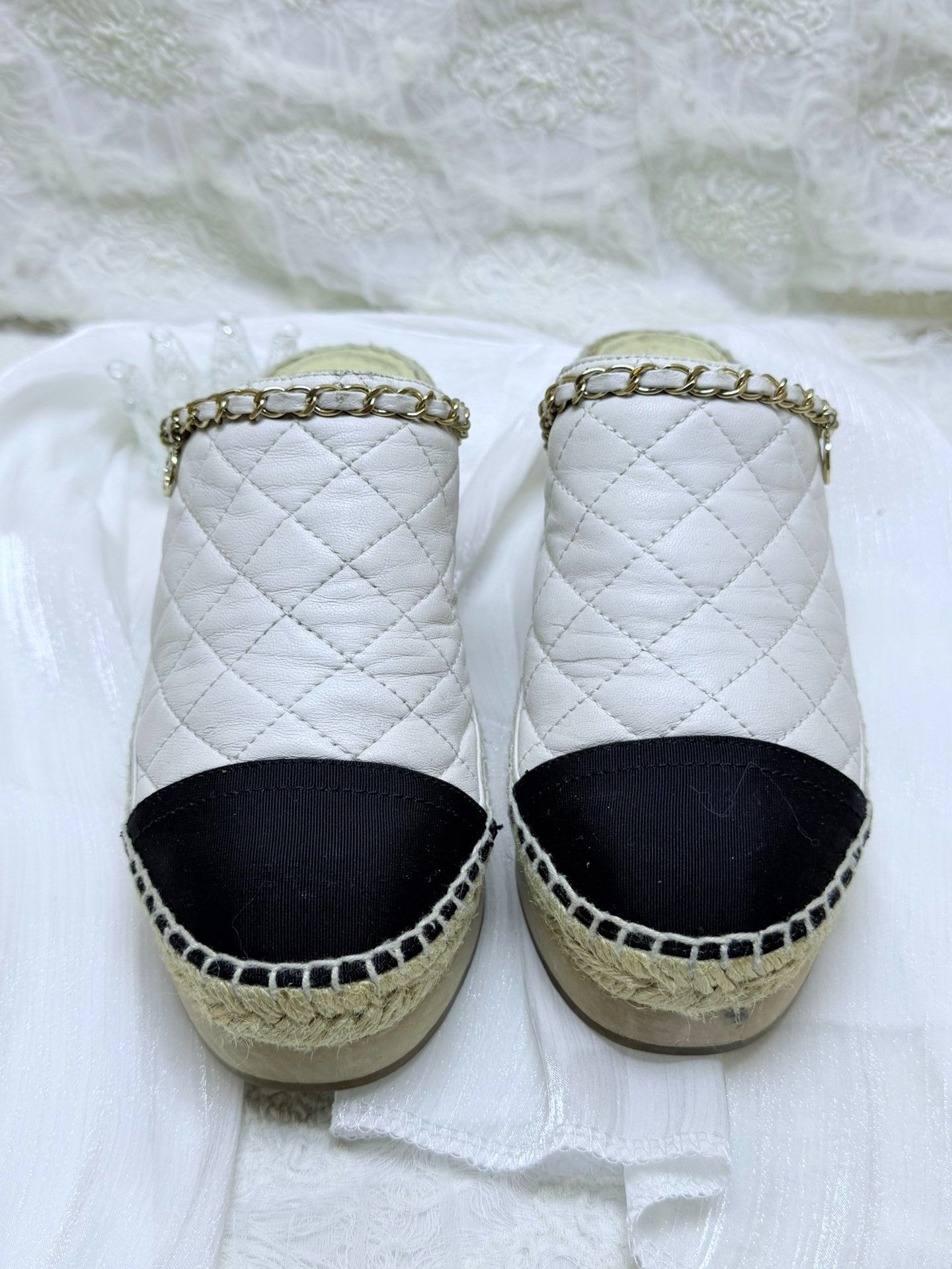 Chanel Chanel Quilted Multi Sandals us_7 Women Size US 7 / IT 37 - 3 Thumbnail
