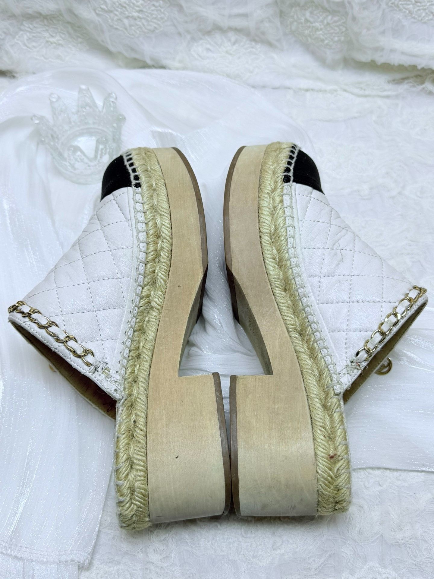 Chanel Chanel Quilted Multi Sandals us_7 Women Size US 7 / IT 37 - 6 Thumbnail