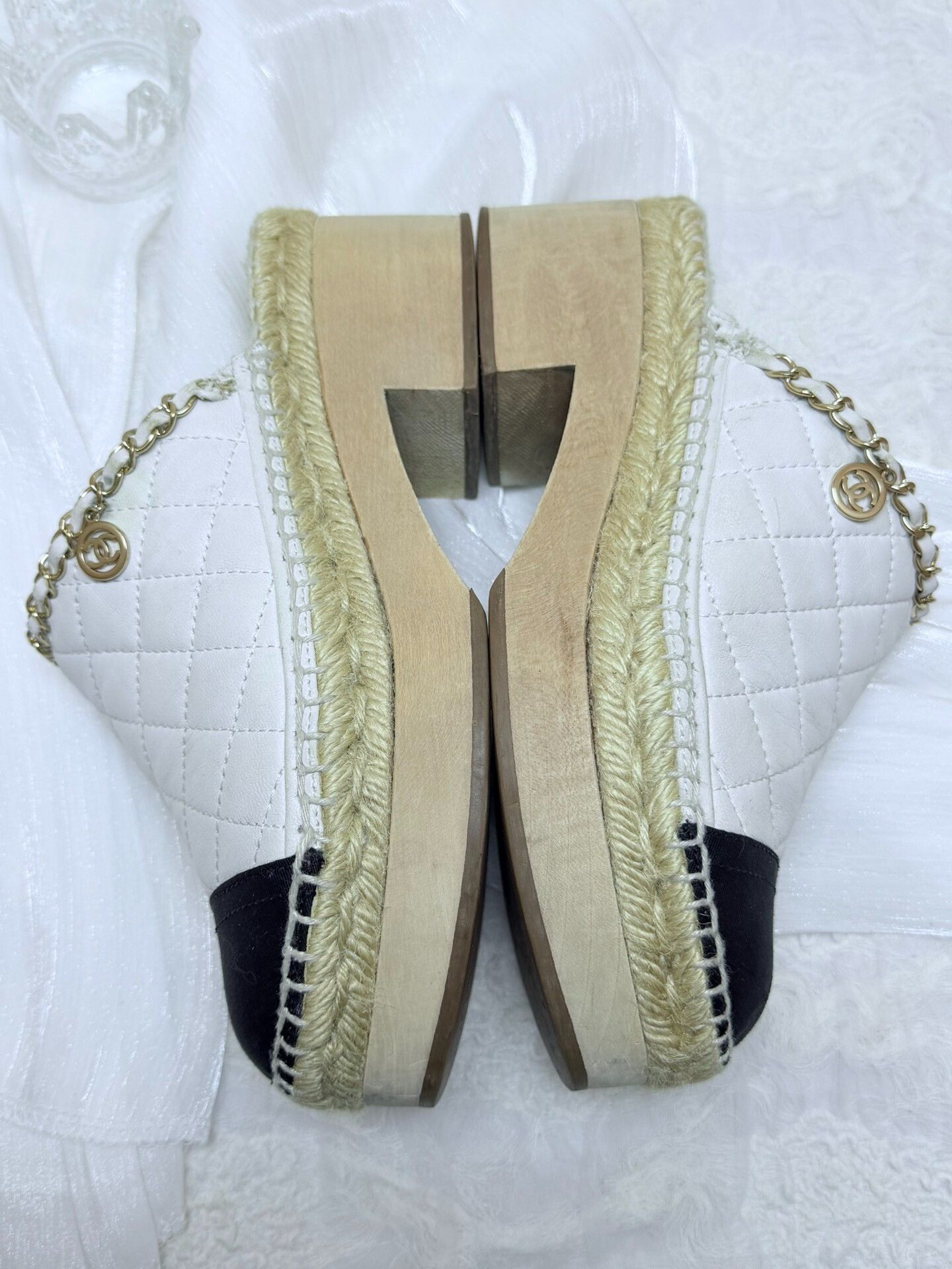 Chanel Chanel Quilted Multi Sandals us_7 Women Size US 7 / IT 37 - 7 Thumbnail