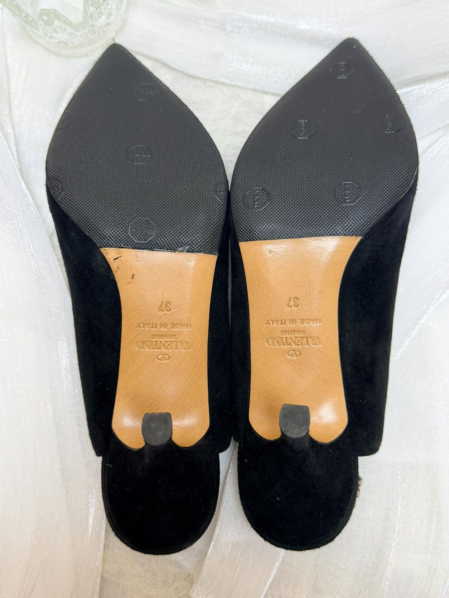 Valentino Valentino Black Lowtop Sneakers us_7 Women Size US 7 / IT 37 - 6 Thumbnail