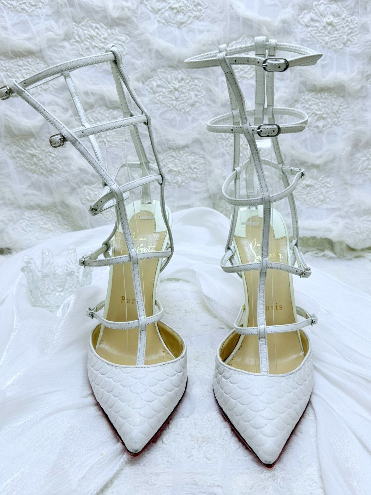 Christian Louboutin Christian Louboutin White Sandals us_7 Women Size US 7 / IT 37 - 3 Thumbnail