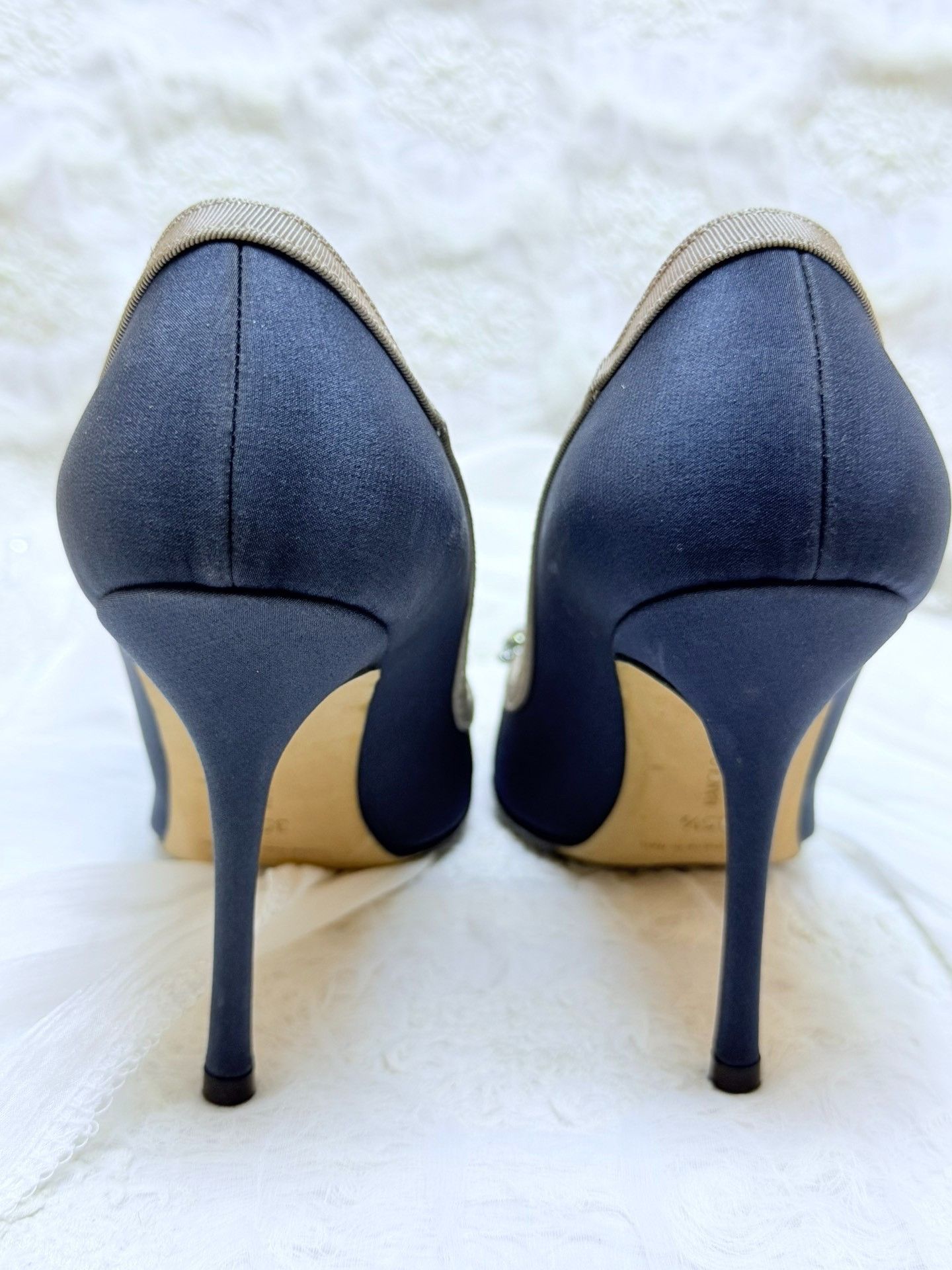 Manolo Blahnik Manolo Blahnik Blue Lowtop Sneakers us_5-5 Women Size US 5.5 / IT 35.5 - 4 Thumbnail