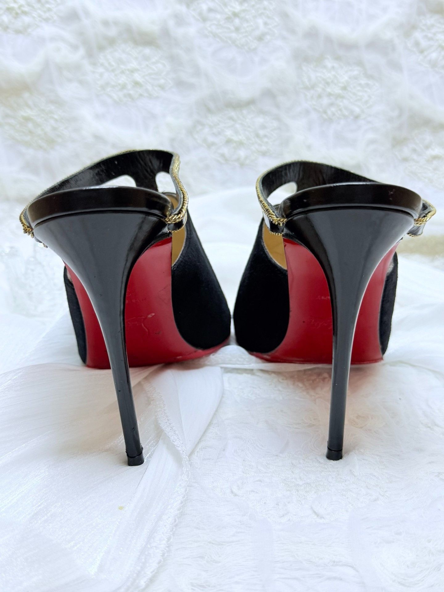 Christian Louboutin Christian Louboutin Black Sandals us_7 Women Size US 7 / IT 37 - 4 Thumbnail