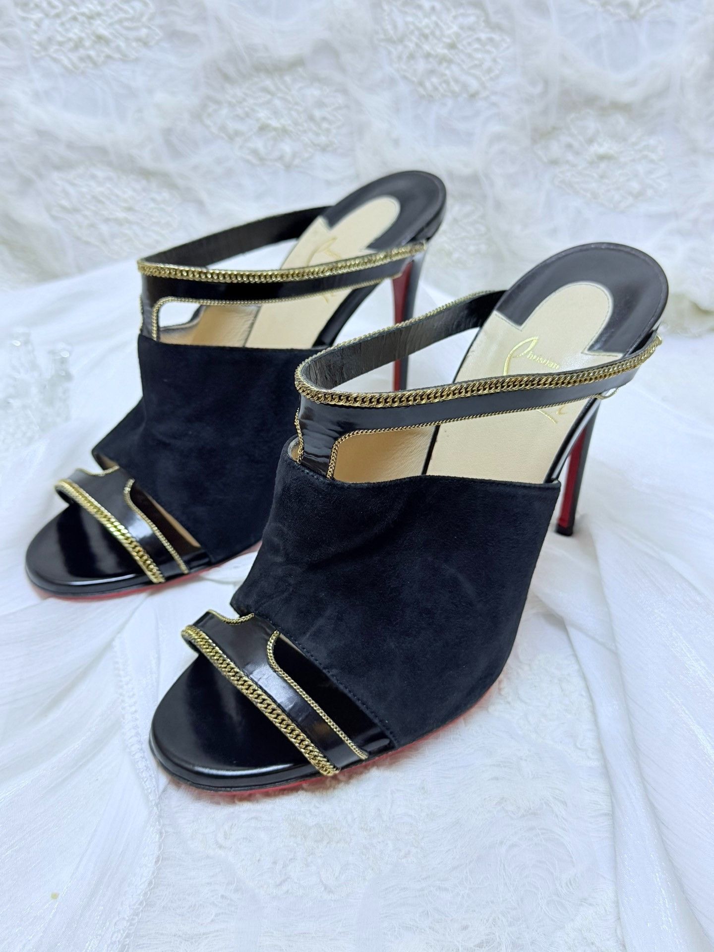 Christian Louboutin Christian Louboutin Black Sandals us_7 Women Size US 7 / IT 37 - 2 Thumbnail