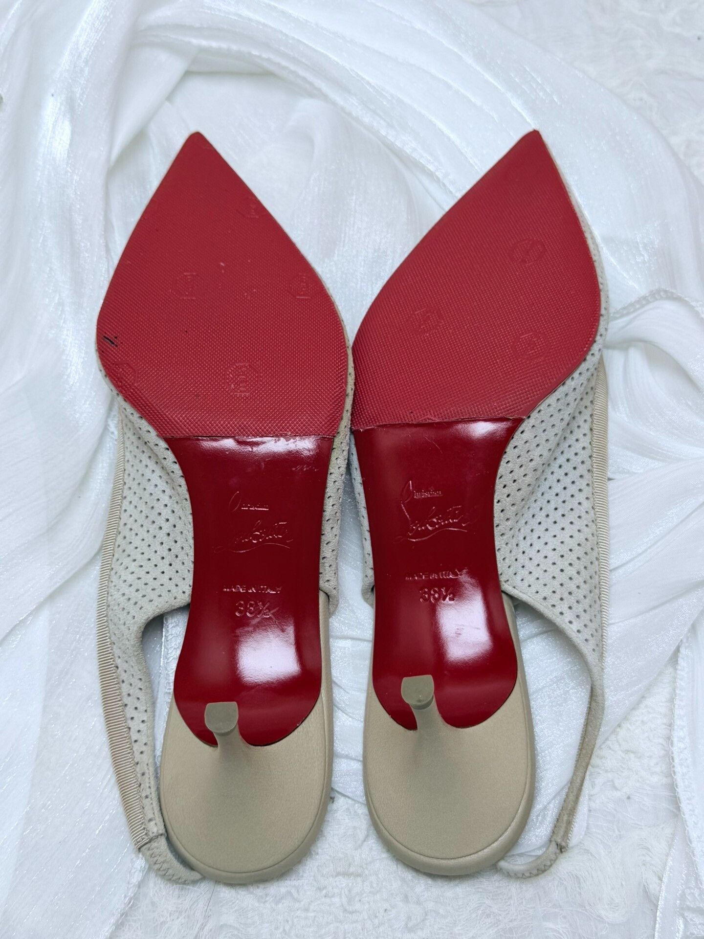 Christian Louboutin Christian Louboutin Lowtop Sneakers us_8-5 Women Size US 8.5 / IT 38.5 - 6 Thumbnail