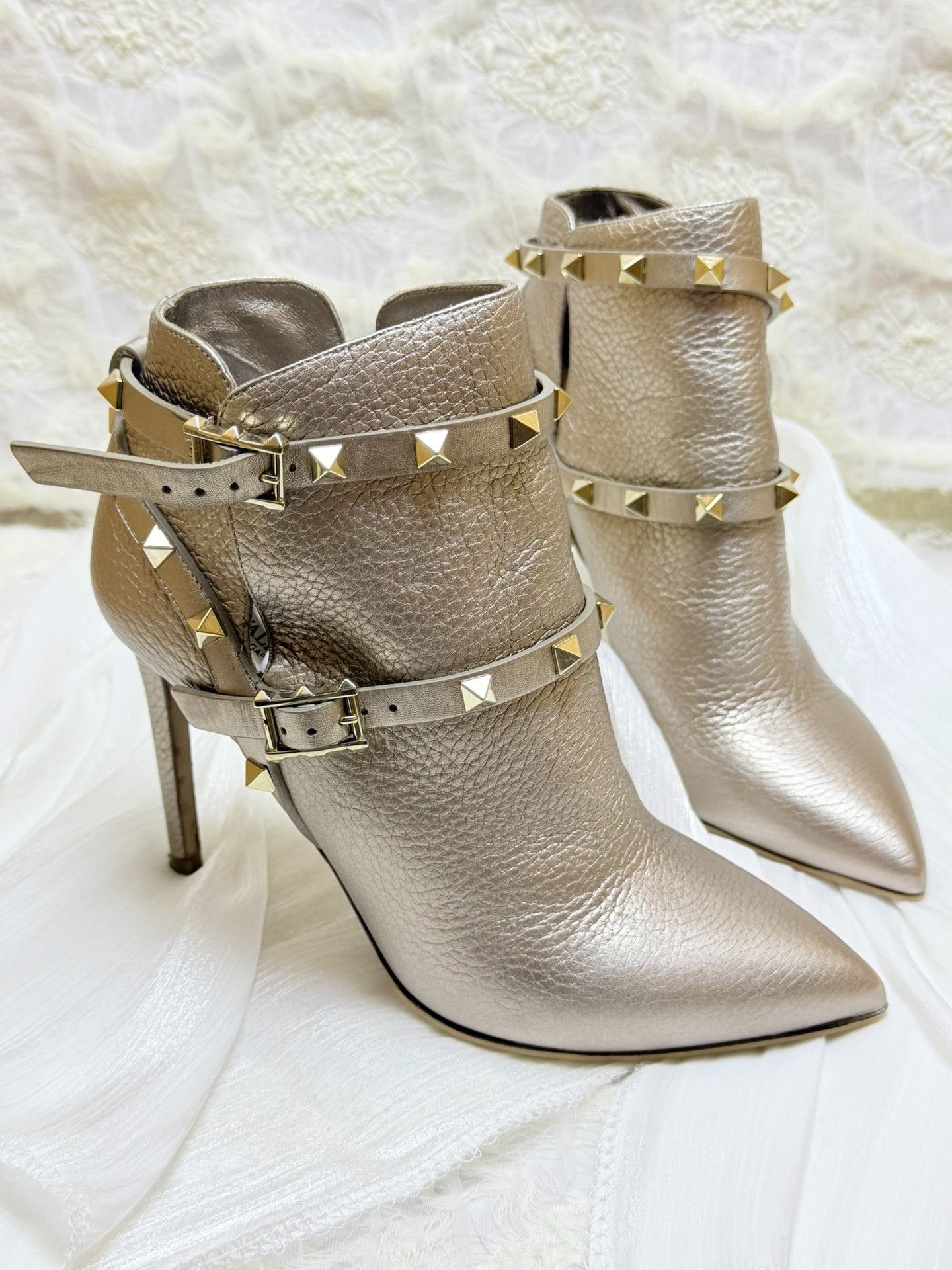Valentino Valentino Boots us_5-5 Women Size US 5.5 / IT 35.5 - 2 Thumbnail