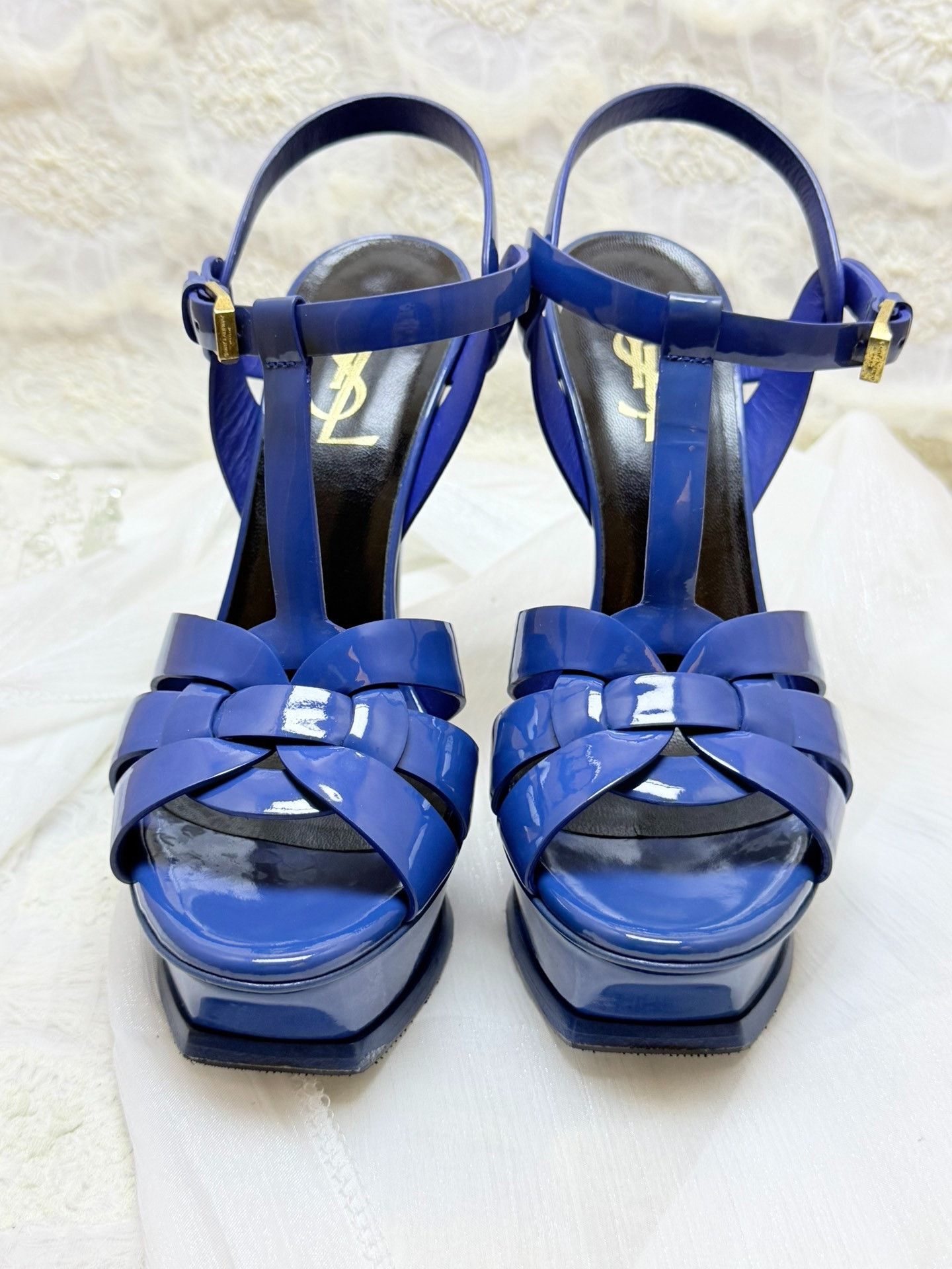 Saint Laurent Paris Saint Laurent Paris Patent Blue Sandals us_6 Women Size US 6 / IT 36 - 3 Thumbnail
