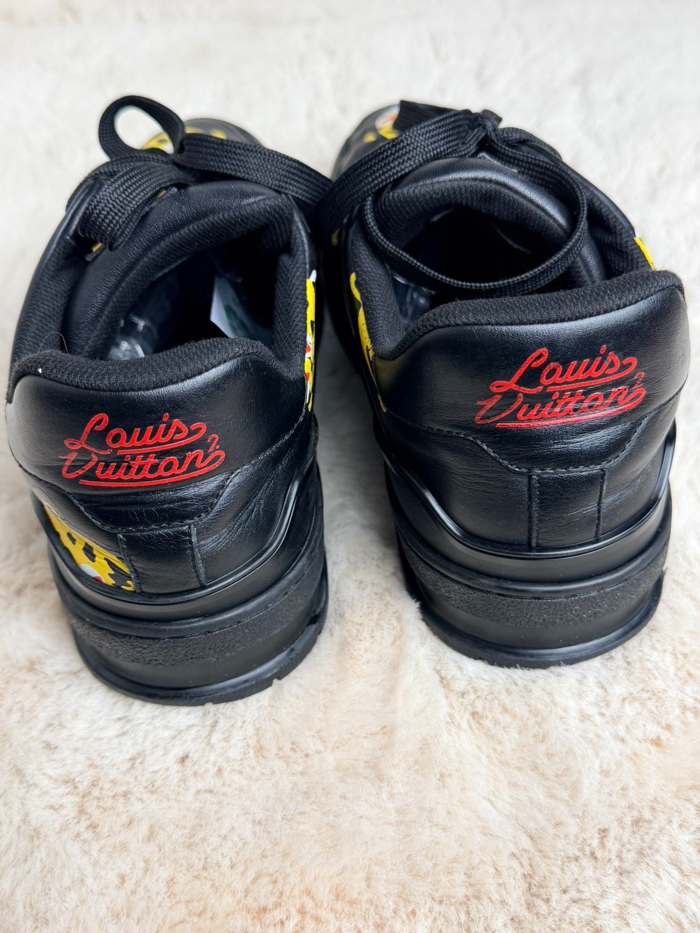 Louis Vuitton Louis Vuitton Collab Black Lowtop Sneakers 8 Men Size US 8 / EU 41 - 7 Thumbnail