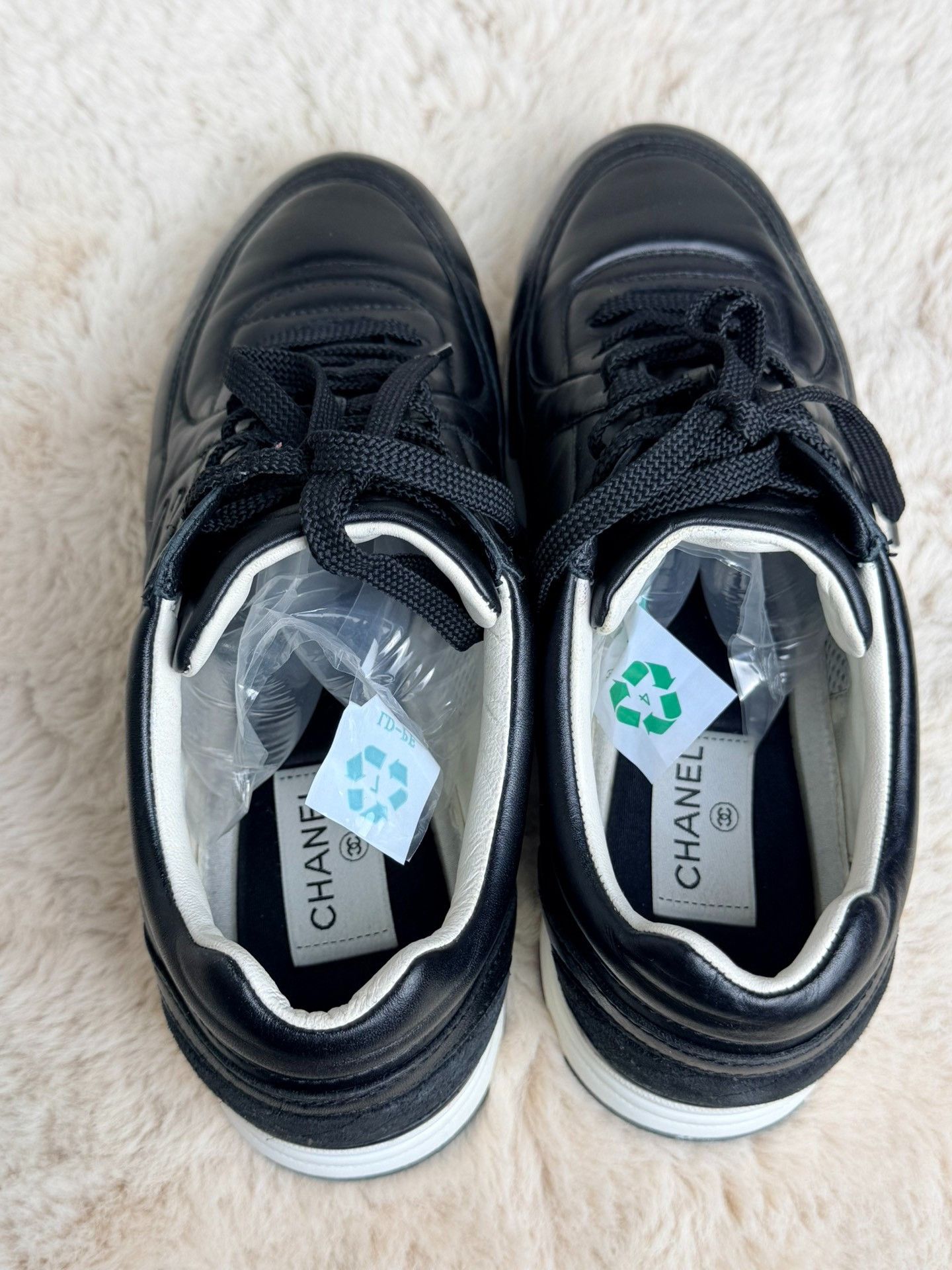 Chanel Chanel Black Lowtop Sneakers 8 Men Size US 8 / EU 41 - 4 Thumbnail