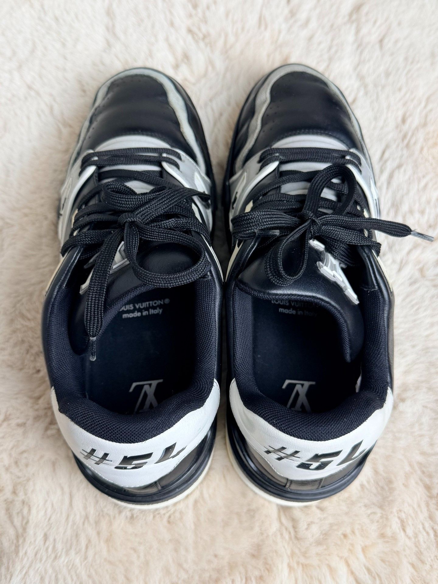 Louis Vuitton Louis Vuitton Training Black Lowtop Sneakers 8 Men Size US 8 / EU 41 - 4 Thumbnail
