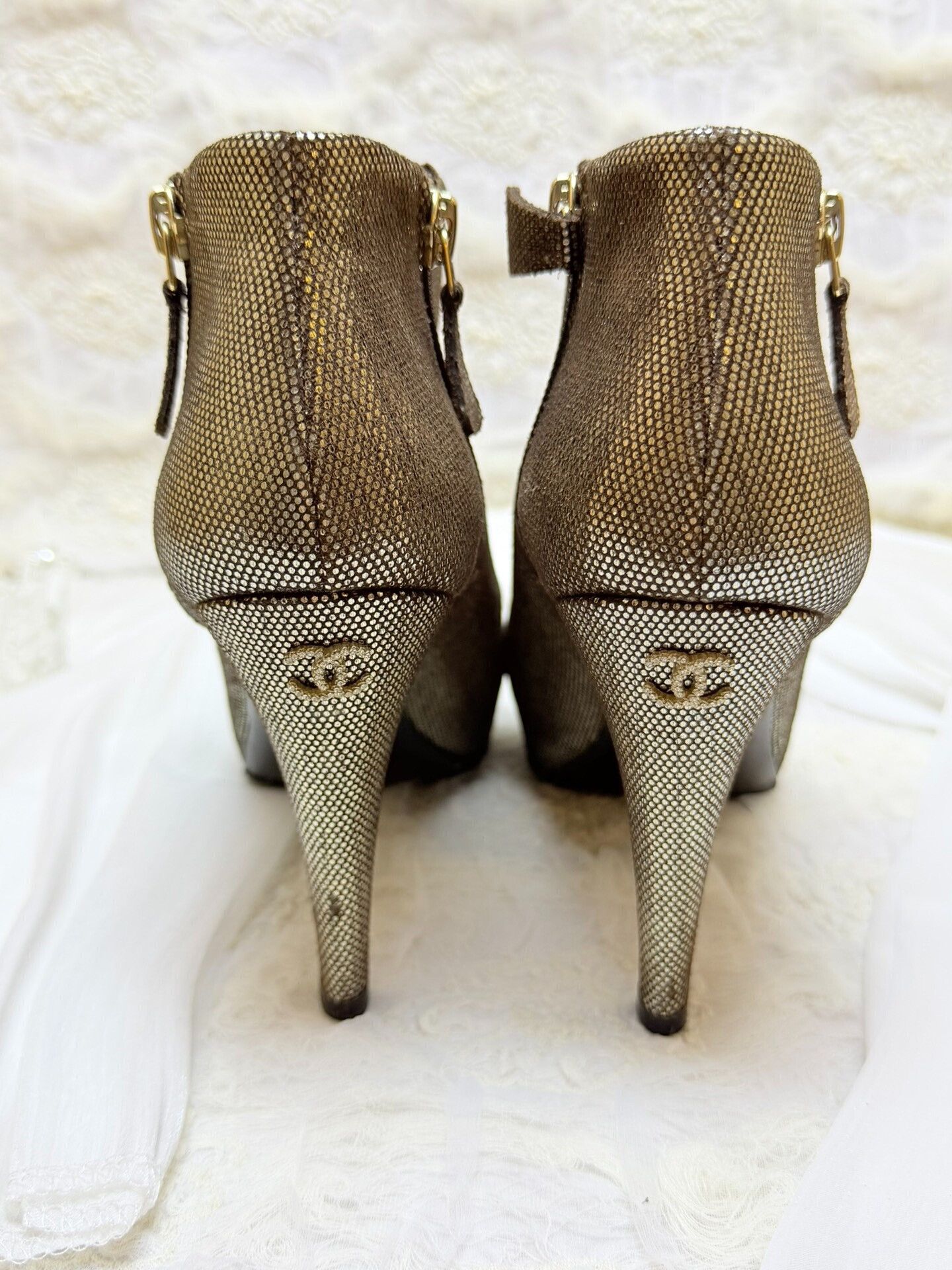 Chanel Chanel Retro Gold Boots us_7-5 Women Size US 7.5 / IT 37.5 - 5 Thumbnail