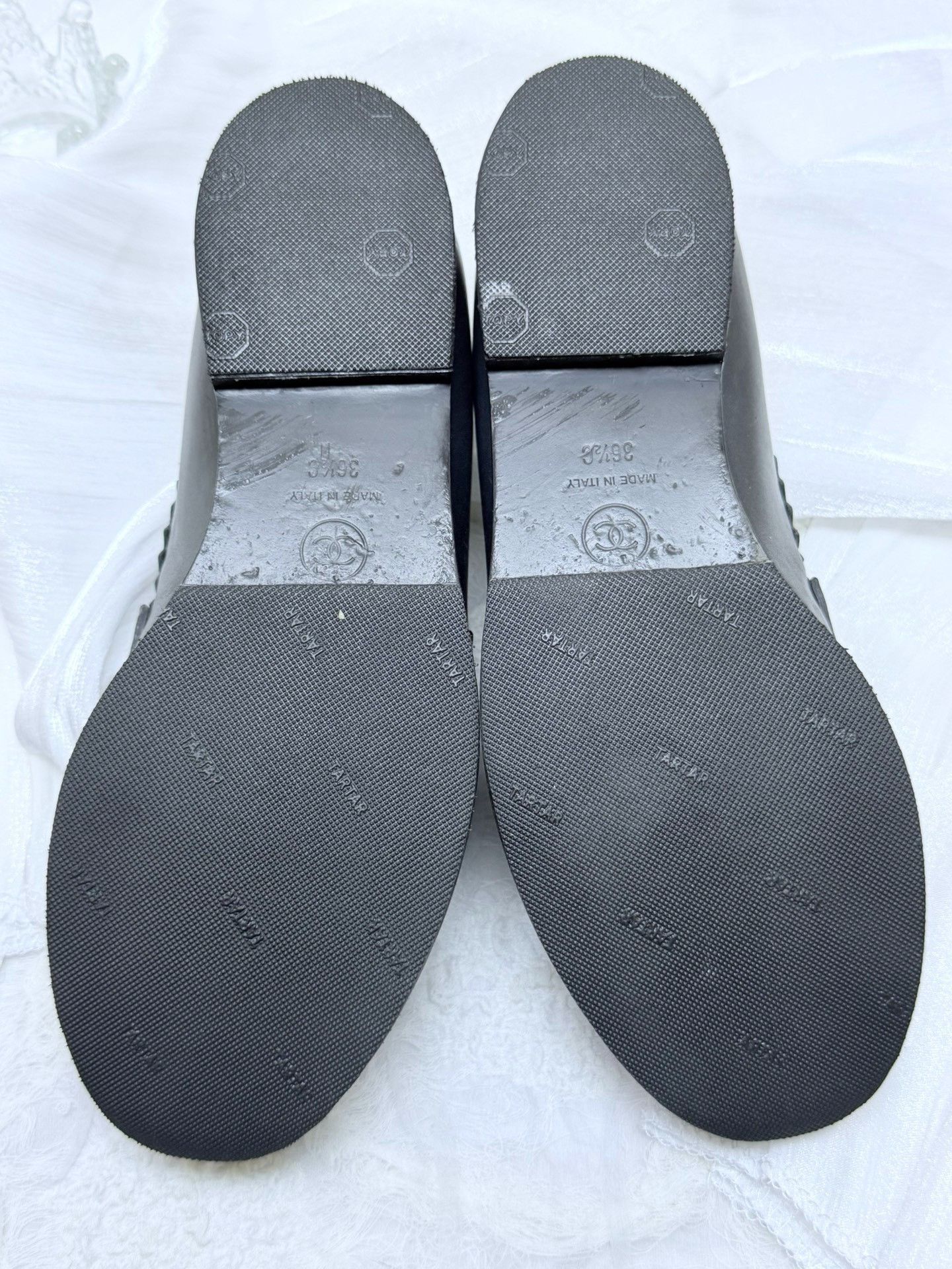 Chanel Chanel Black Lowtop Sneakers us_6-5 Women Size US 6.5 / IT 36.5 - 6 Thumbnail