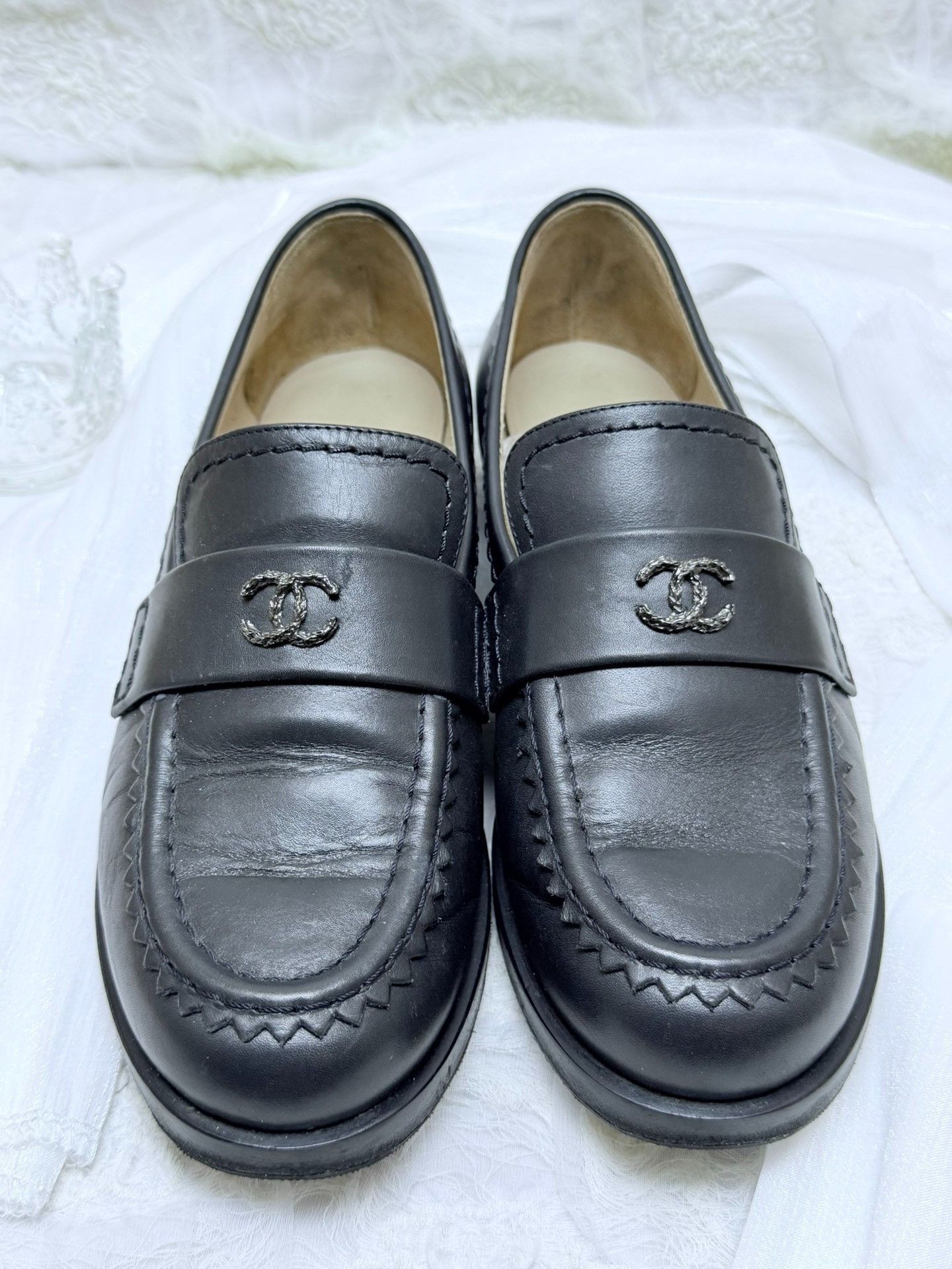 Chanel Chanel Black Lowtop Sneakers us_6-5 Women Size US 6.5 / IT 36.5 - 3 Thumbnail