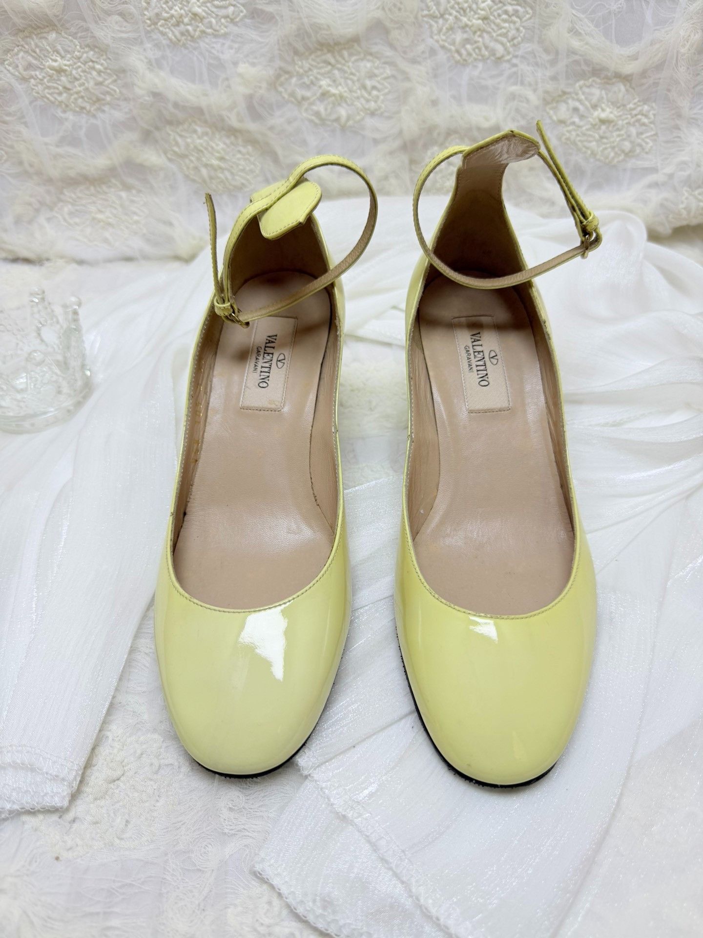 Valentino Valentino Patent Yellow Lowtop Sneakers us_5 Women Size US 5 / IT 35 - 3 Thumbnail