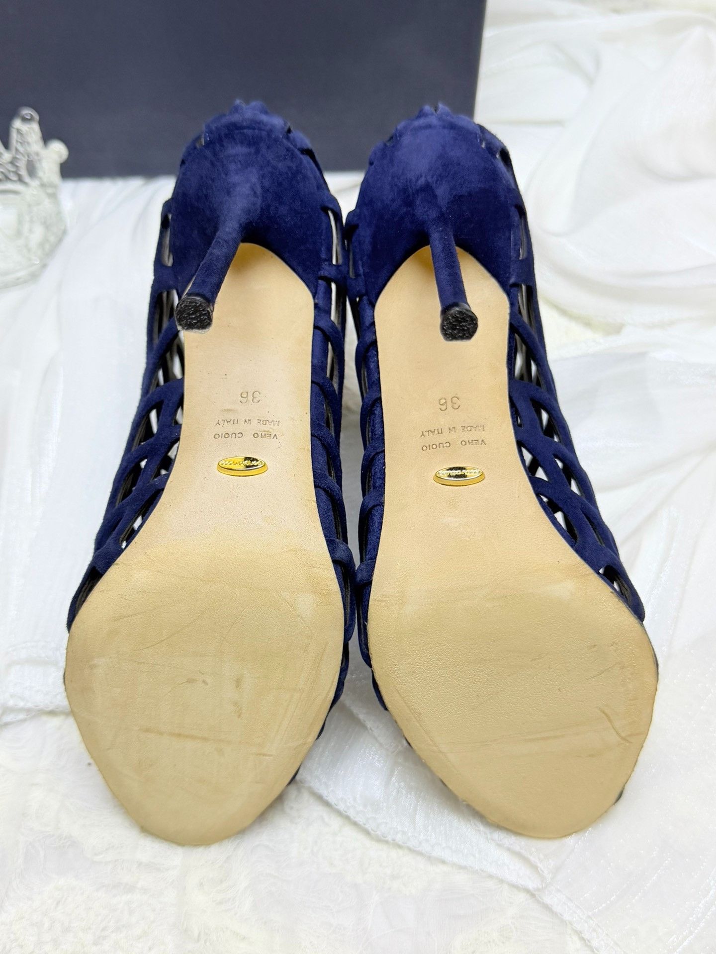 Sergio Rossi Sergio Rossi Gold Sandals us_6 Women Size US 6 / IT 36 - 5 Thumbnail