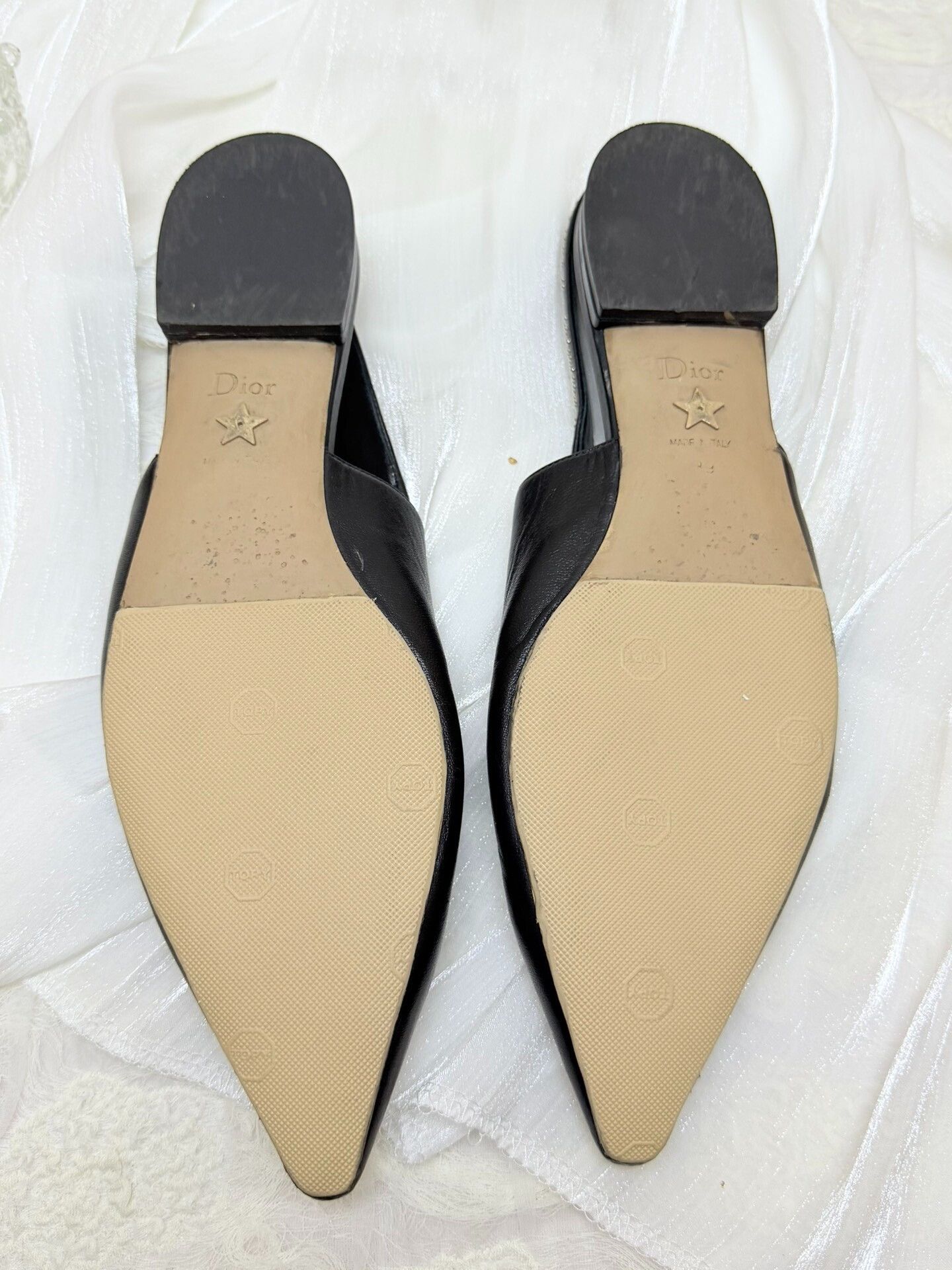 Dior Dior Retro Gold Lowtop Sneakers us_9 Women Size US 9 / IT 39 - 7 Thumbnail