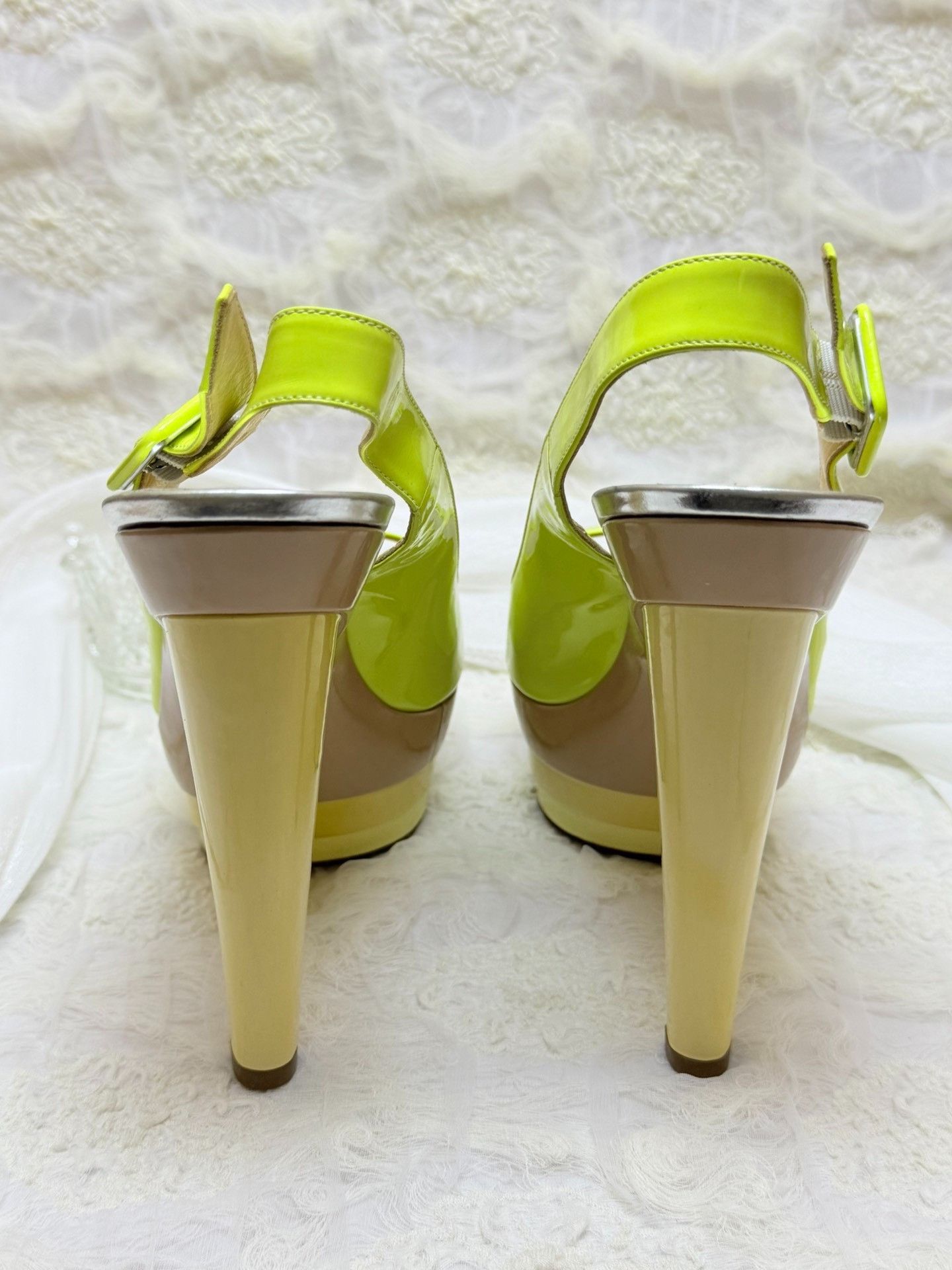 Christian Louboutin Christian Louboutin Patent Sandals us_7 Women Size US 7 / IT 37 - 4 Thumbnail