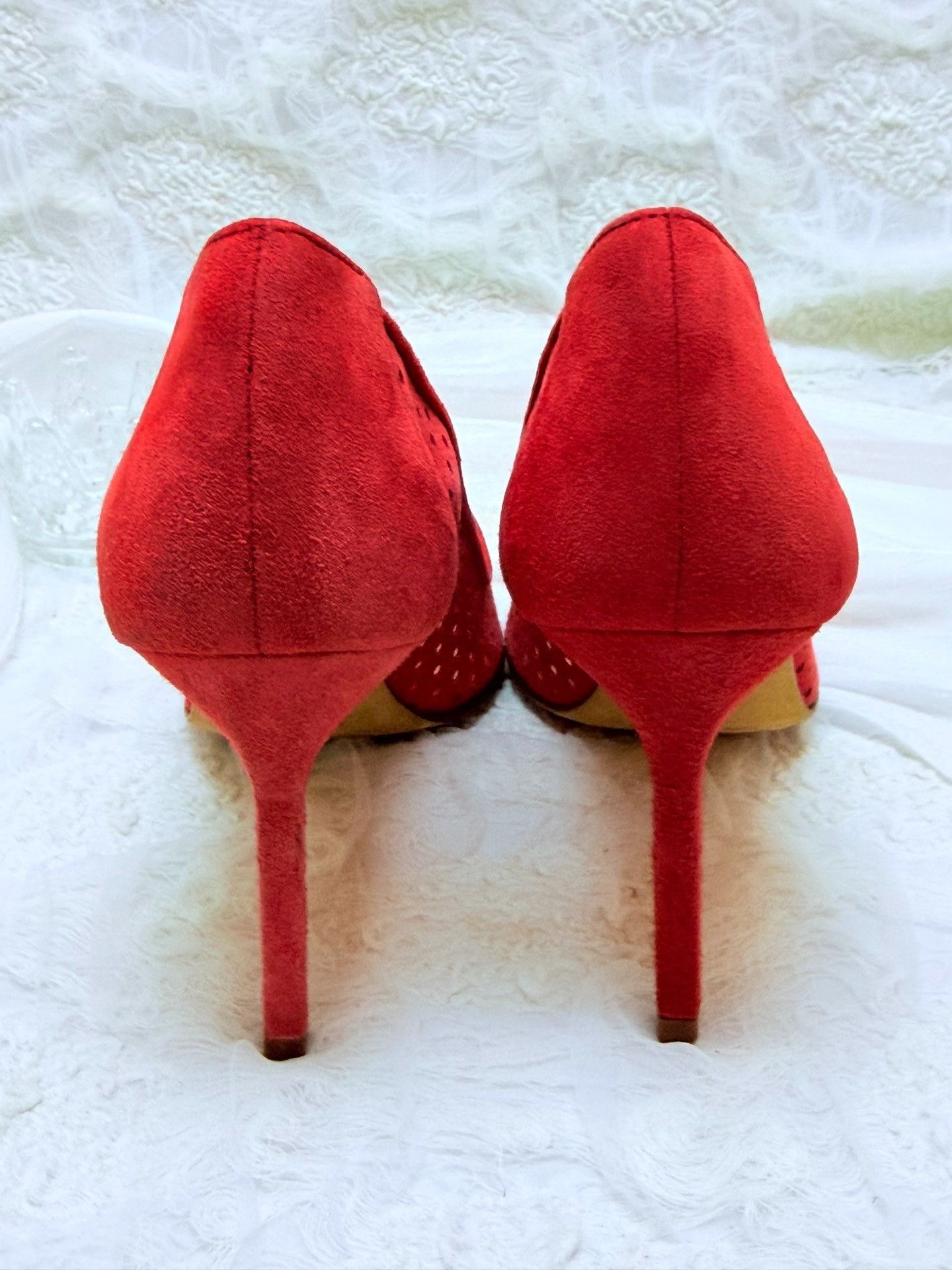 Manolo Blahnik Manolo Blahnik Red Lowtop Sneakers us_5 Women Size US 5 / IT 35 - 4 Thumbnail