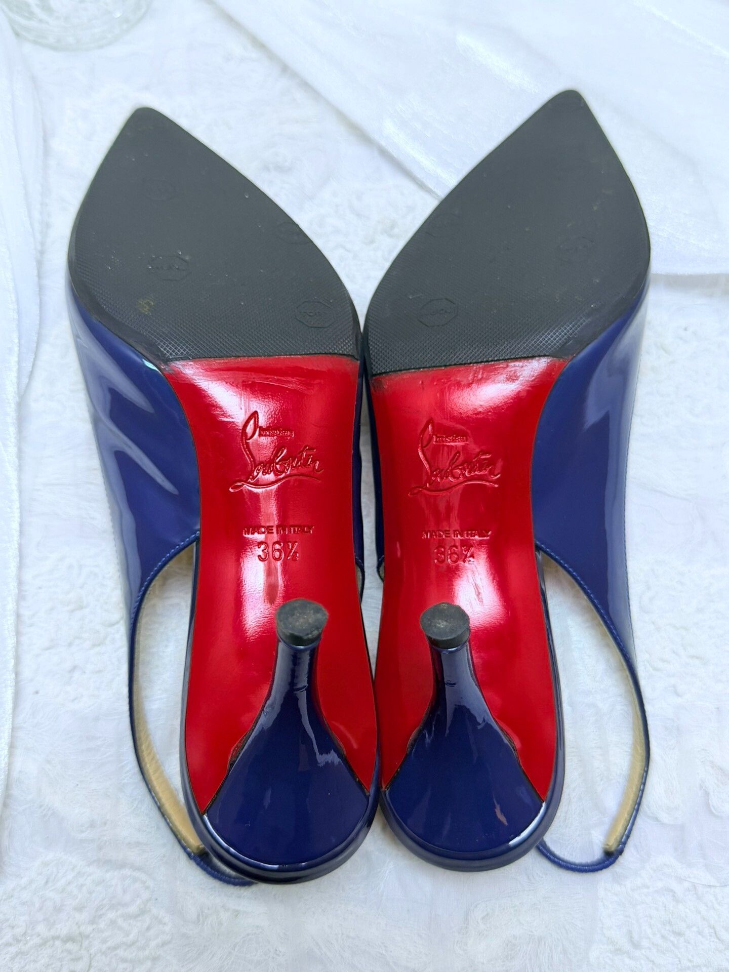 Christian Louboutin Christian Louboutin Patent Blue Lowtop Sneakers us_6-5 Women Size US 6.5 / IT 36.5 - 6 Thumbnail