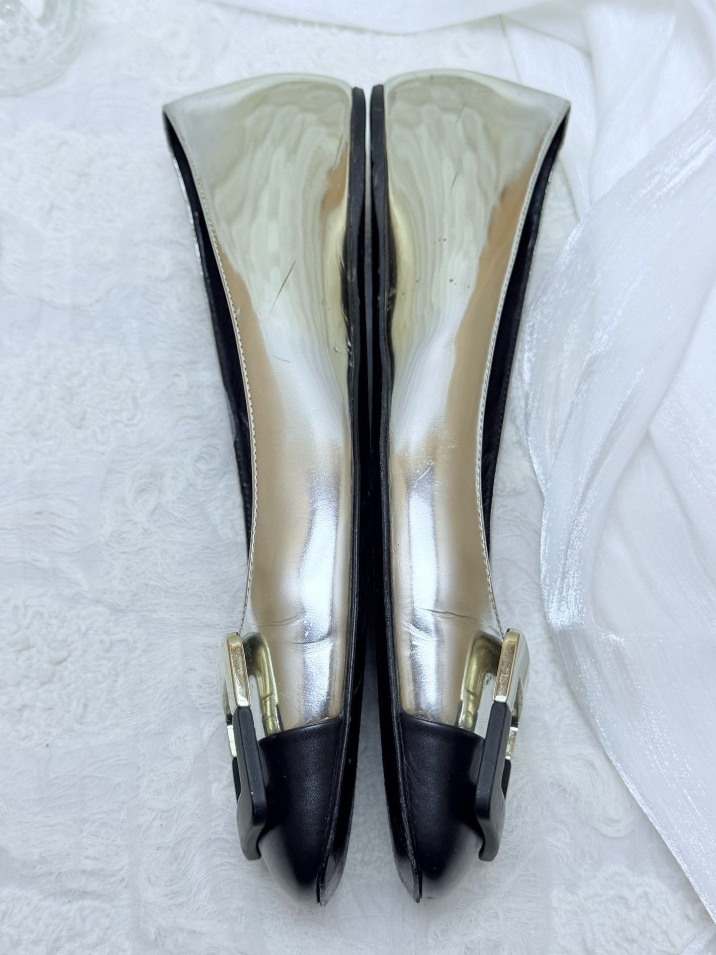 Roger Vivier Roger Vivier Retro Silver Lowtop Sneakers us_6 Women Size US 6 / IT 36 - 7 Thumbnail