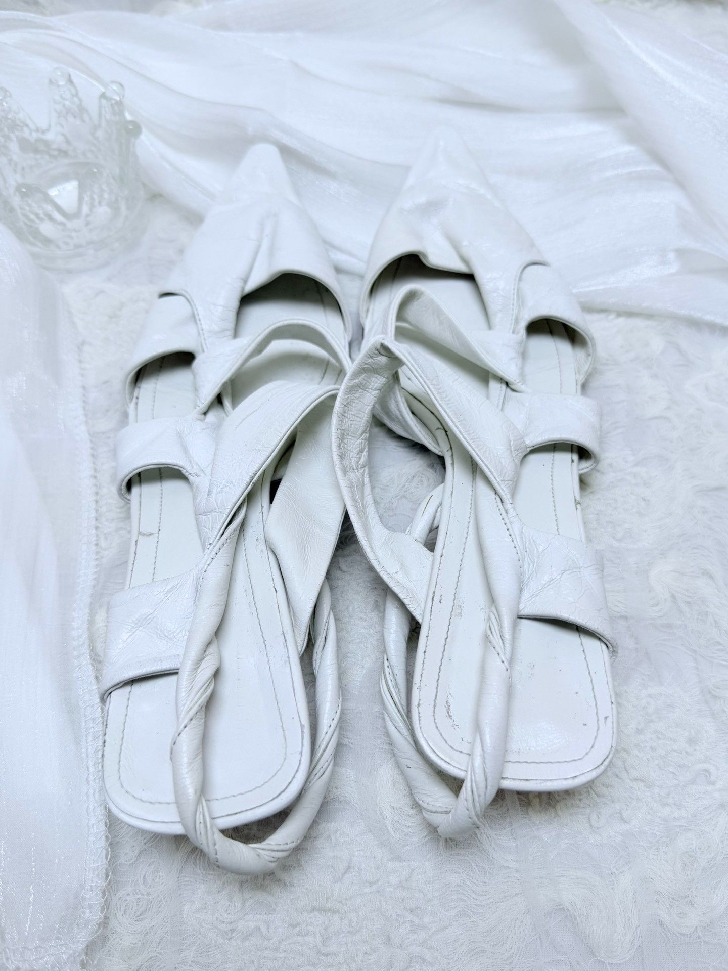 Bottega Veneta Bottega Veneta White Sandals us_6-5 Women Size US 6.5 / IT 36.5 - 4 Thumbnail