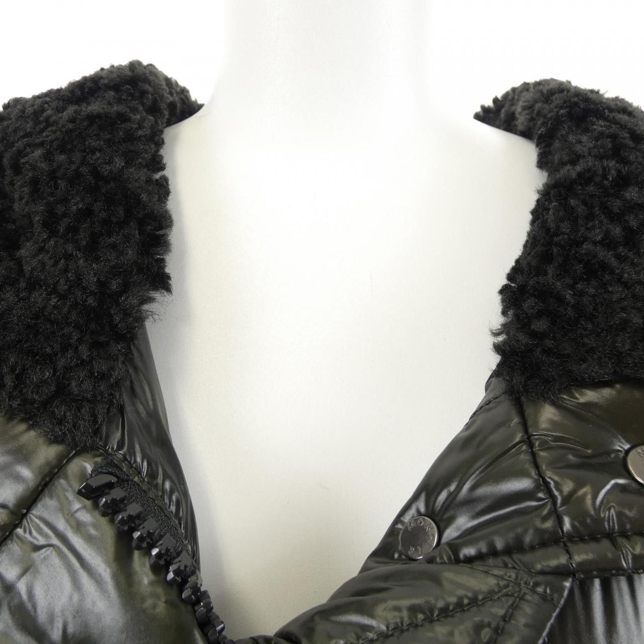 Moncler Moncler Moncler CONGLOUE Down Cape Textile Outerwear CONGLOUE DUTY FREE for USA Size ONE SIZE - 6 Thumbnail