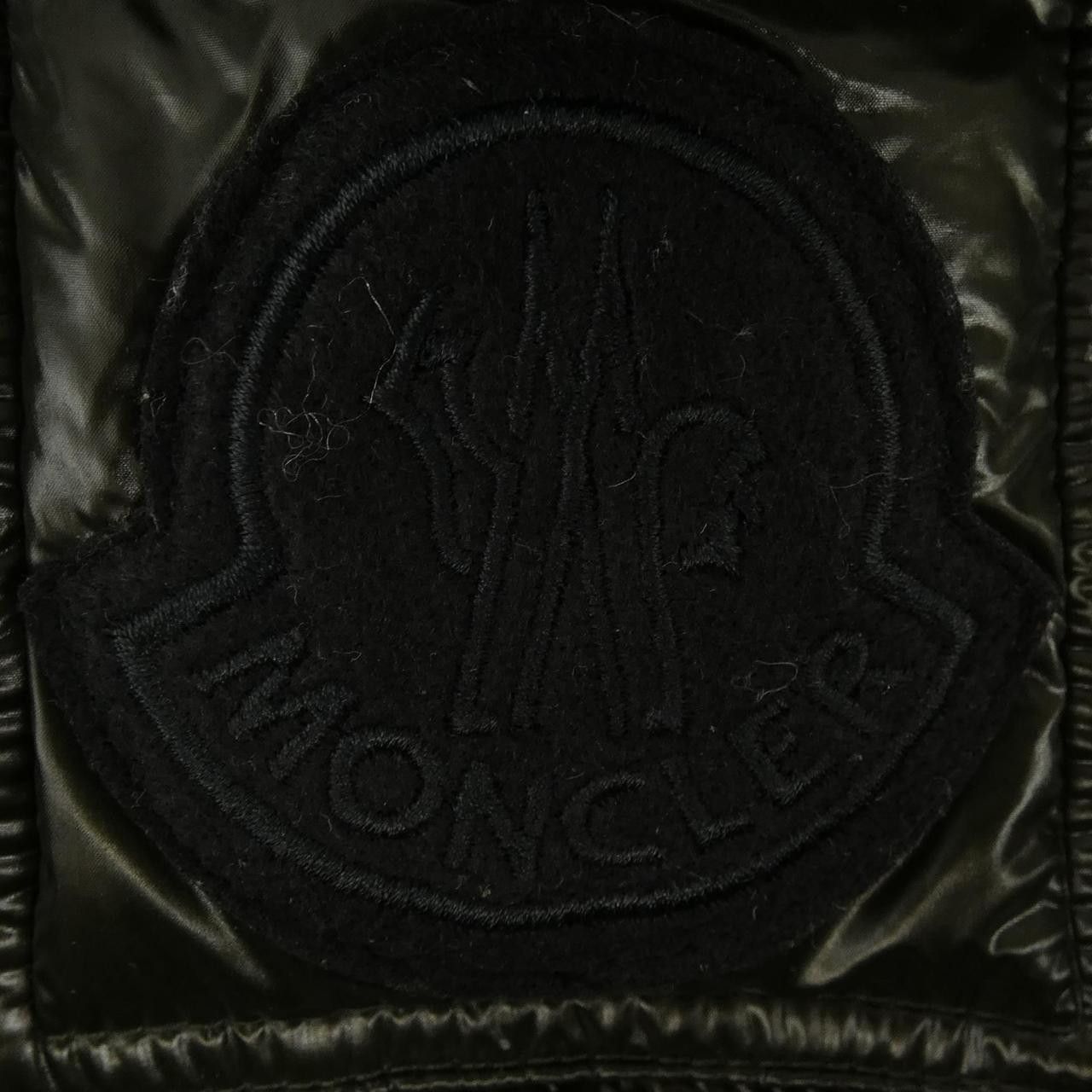 Moncler Moncler Moncler CONGLOUE Down Cape Textile Outerwear CONGLOUE DUTY FREE for USA Size ONE SIZE - 8 Thumbnail