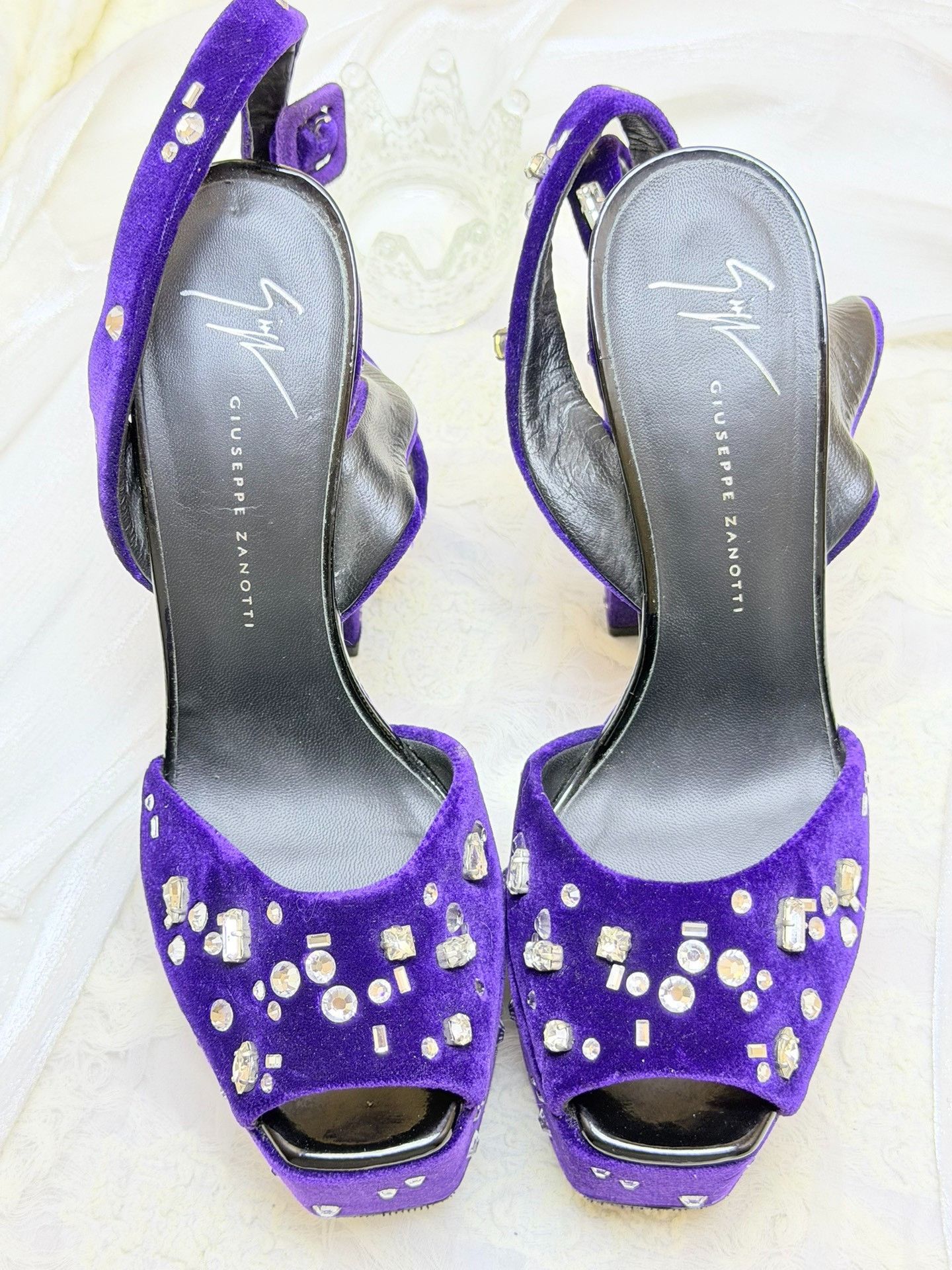 Giuseppe Zanotti Giuseppe Zanotti Velvet Lowtop Sneakers us_6-5 Women Size US 6.5 / IT 36.5 - 5 Thumbnail