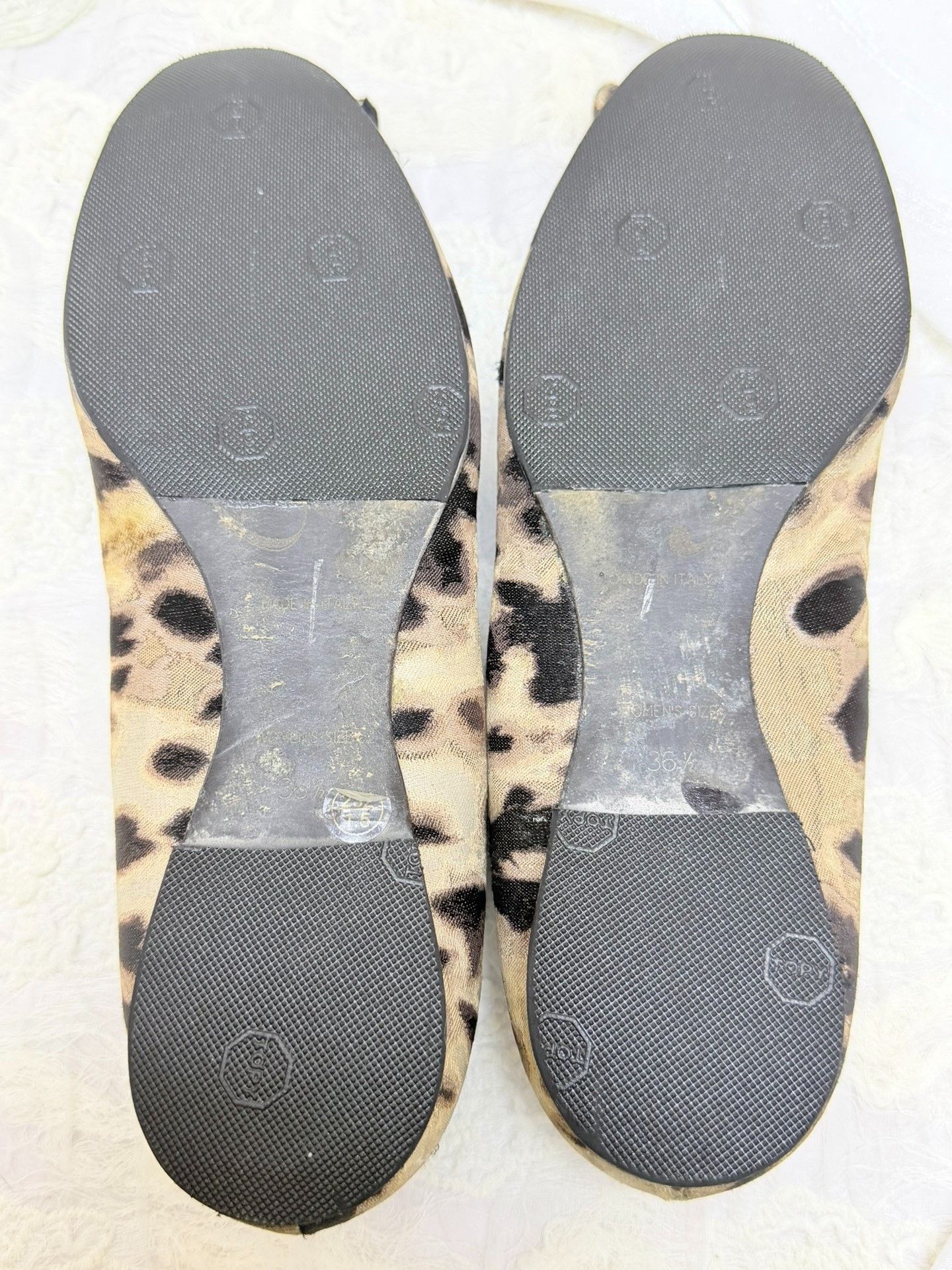 Roger Vivier Roger Vivier Retro Lowtop Sneakers us_6-5 Women Size US 6.5 / IT 36.5 - 6 Thumbnail