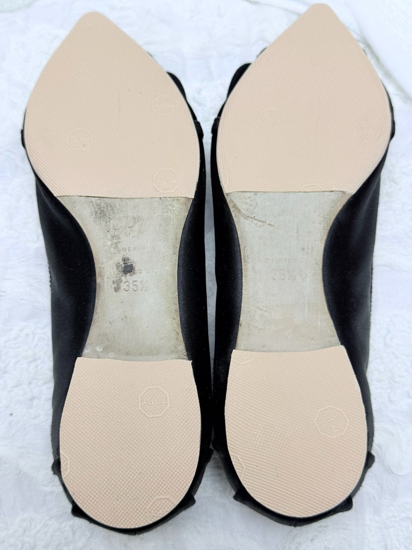 Roger Vivier Roger Vivier Retro Black Lowtop Sneakers us_5 Women Size US 5 / IT 35 - 5 Thumbnail