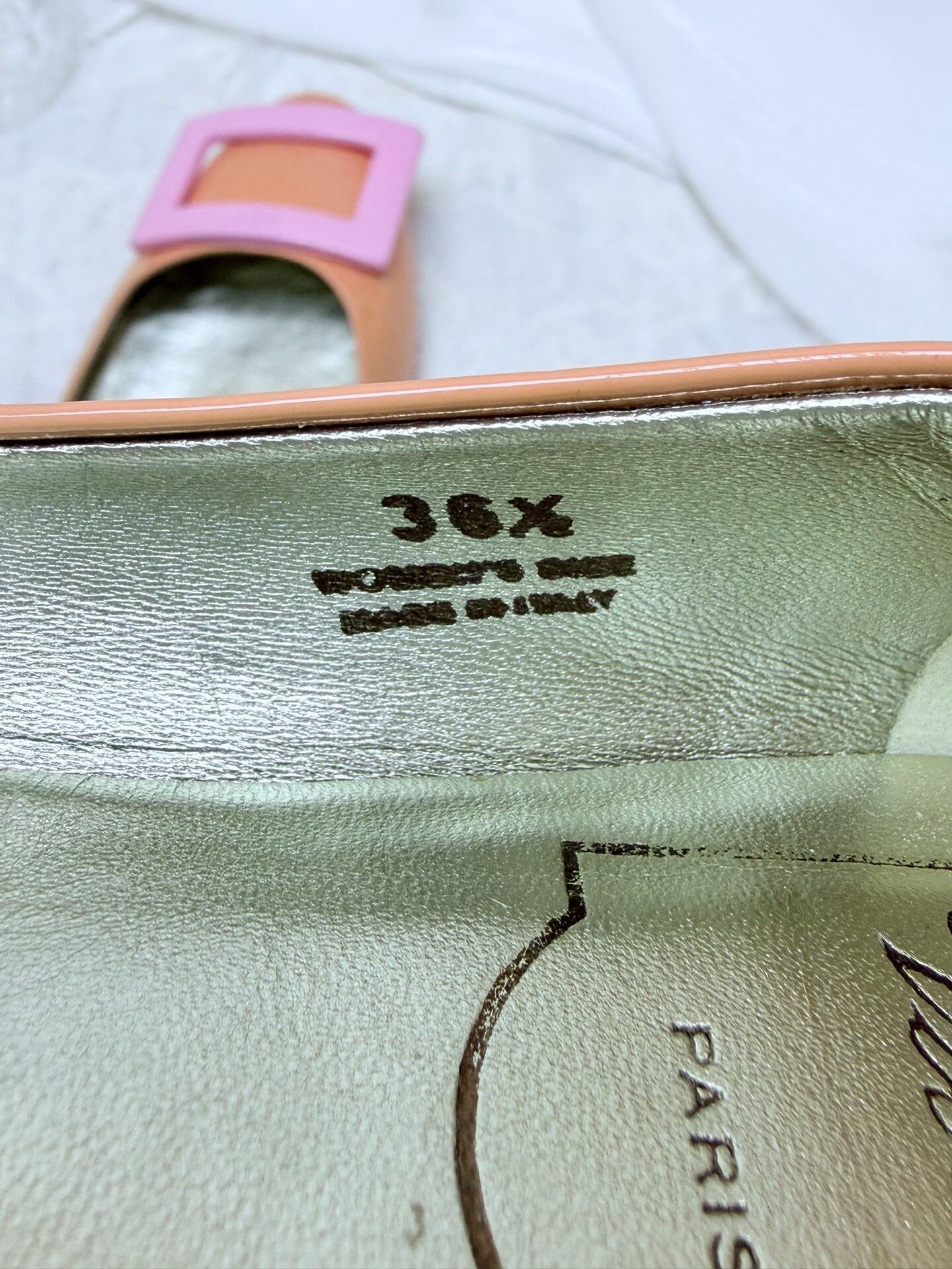 Roger Vivier Roger Vivier Retro Pink Lowtop Sneakers us_6-5 Women Size US 6.5 / IT 36.5 - 7 Thumbnail