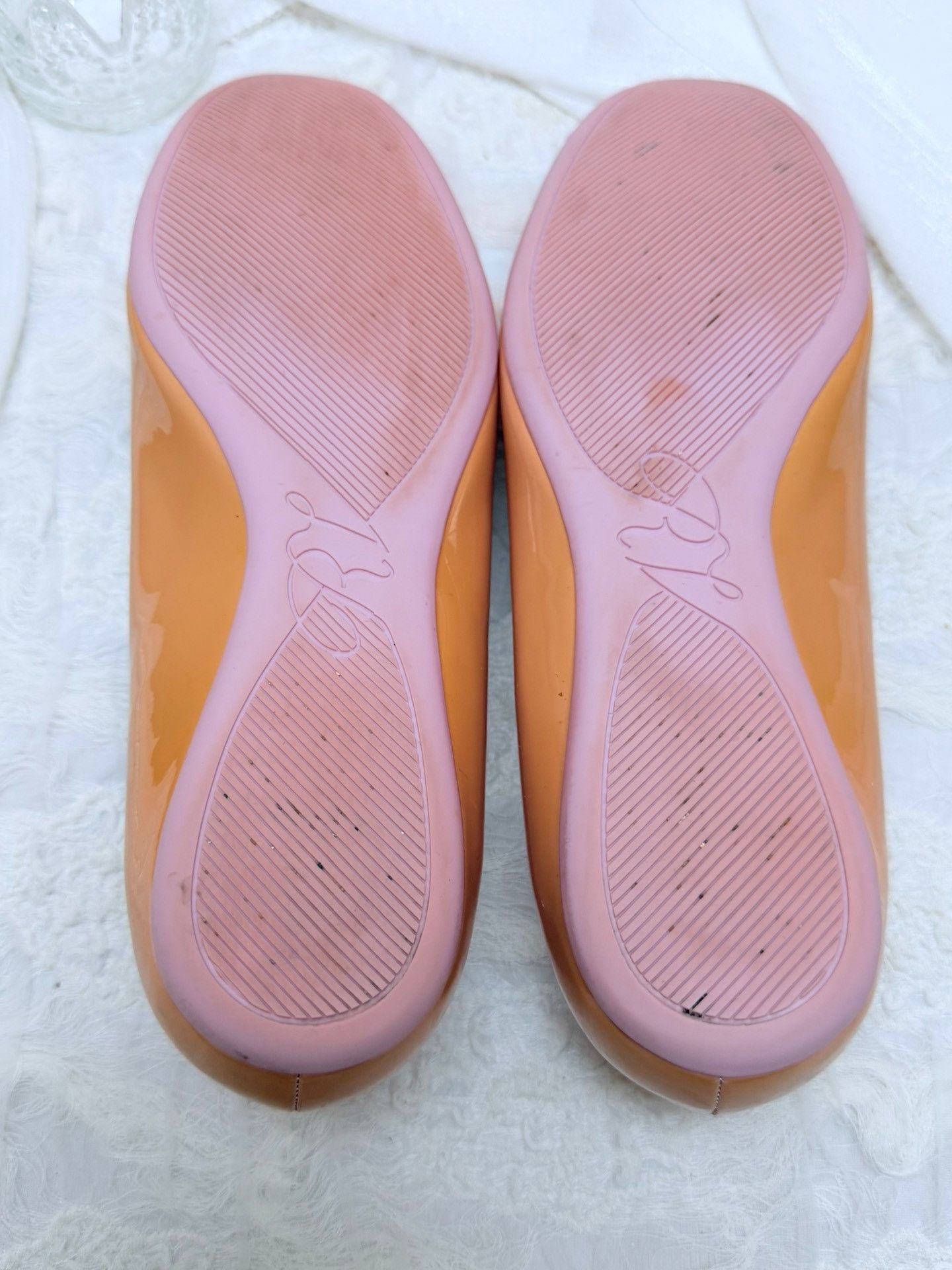 Roger Vivier Roger Vivier Retro Pink Lowtop Sneakers us_6-5 Women Size US 6.5 / IT 36.5 - 6 Thumbnail