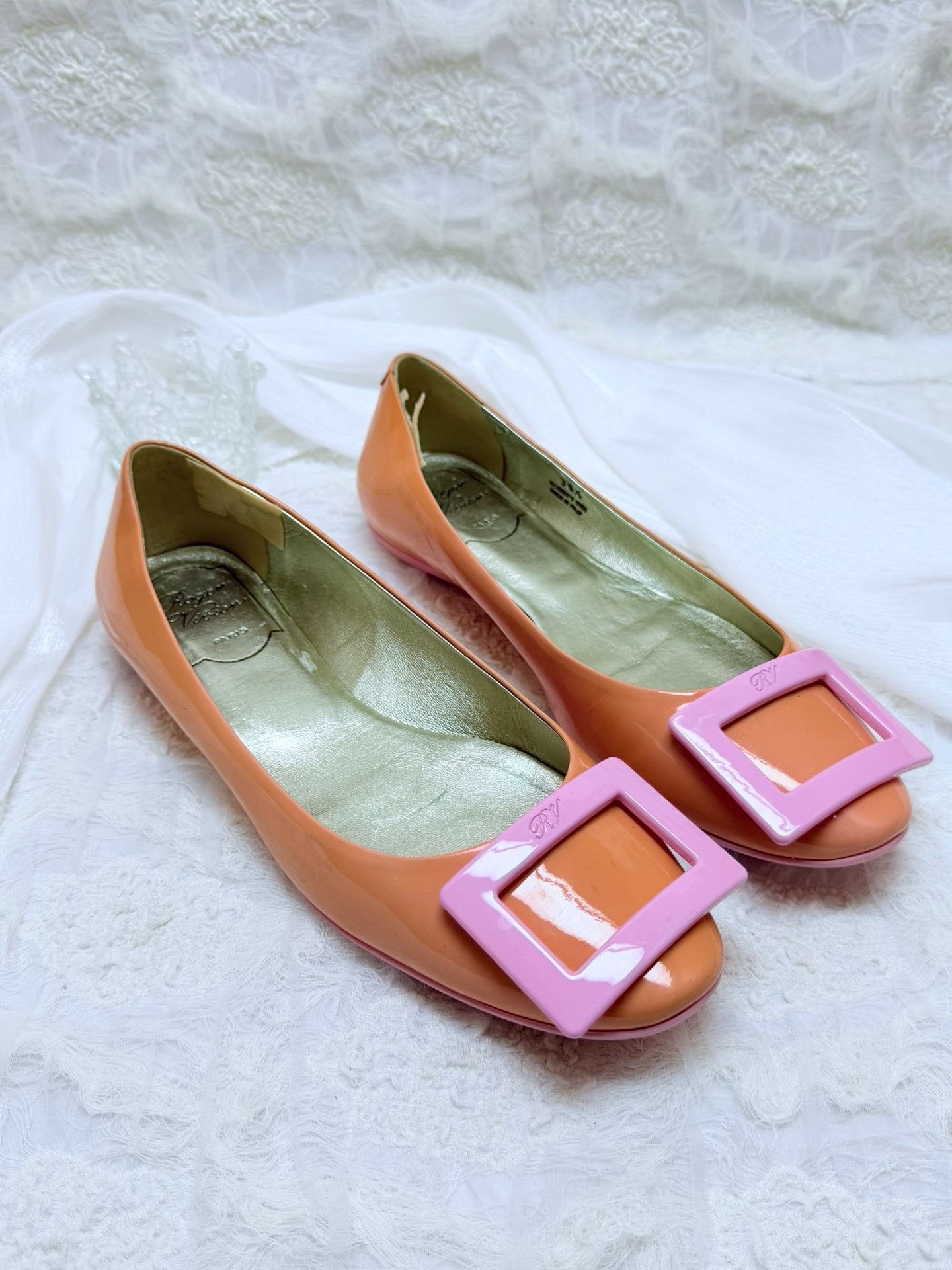 Roger Vivier Roger Vivier Retro Pink Lowtop Sneakers us_6-5 Women Size US 6.5 / IT 36.5 - 3 Thumbnail