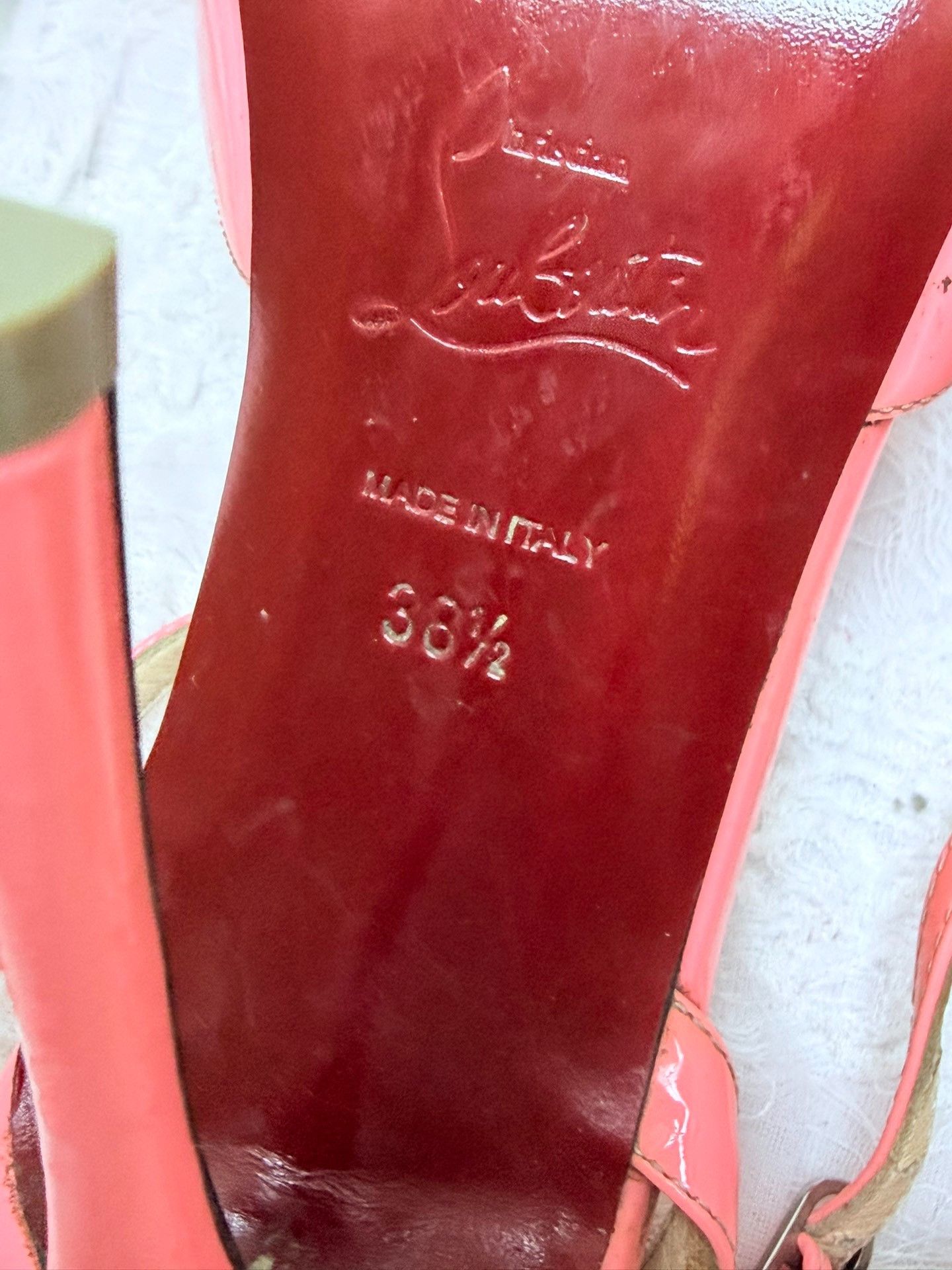 Christian Louboutin Christian Louboutin Patent Pink Sandals us_8-5 Women Size US 8.5 / IT 38.5 - 7 Thumbnail