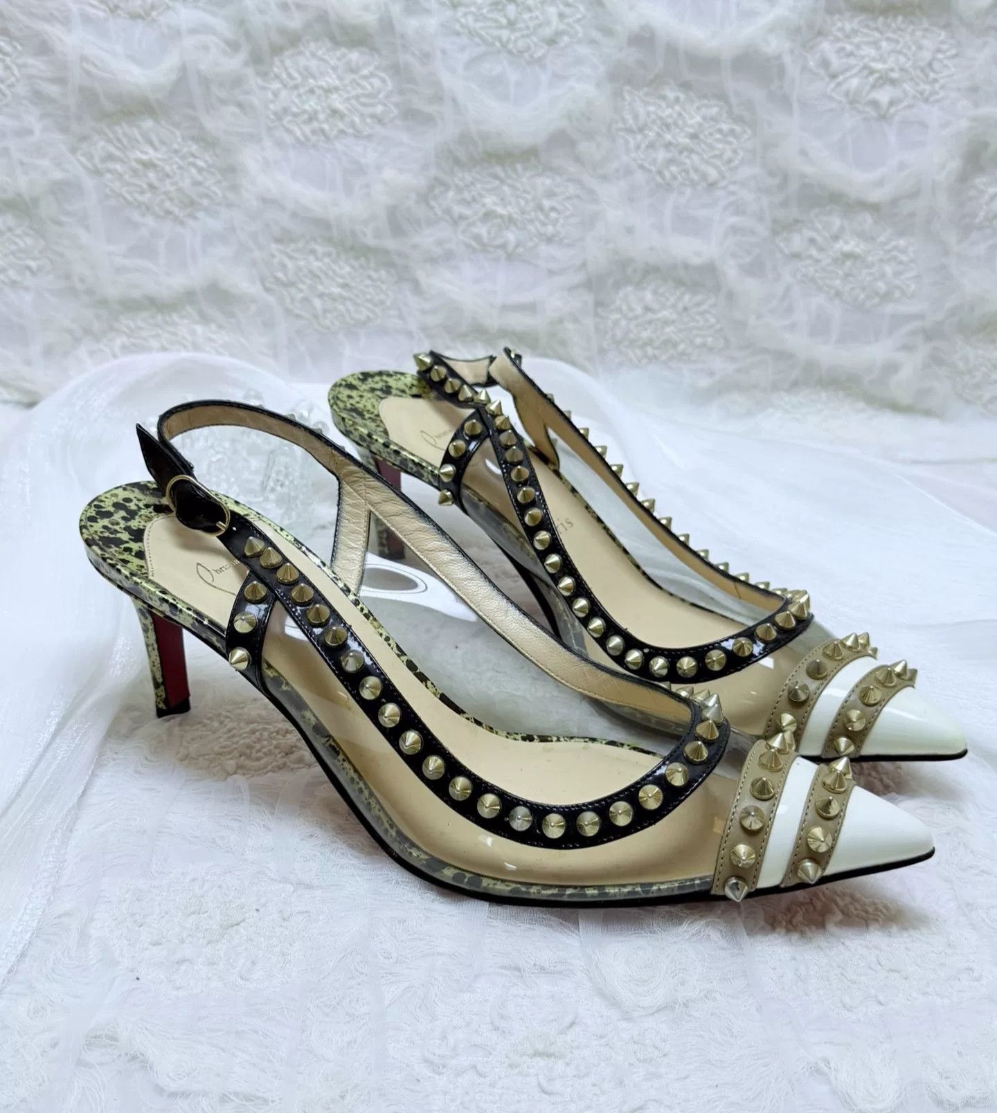 Christian Louboutin Christian Louboutin Limited Yellow Lowtop Sneakers Women Size US 9 / IT 39 - 2 Thumbnail